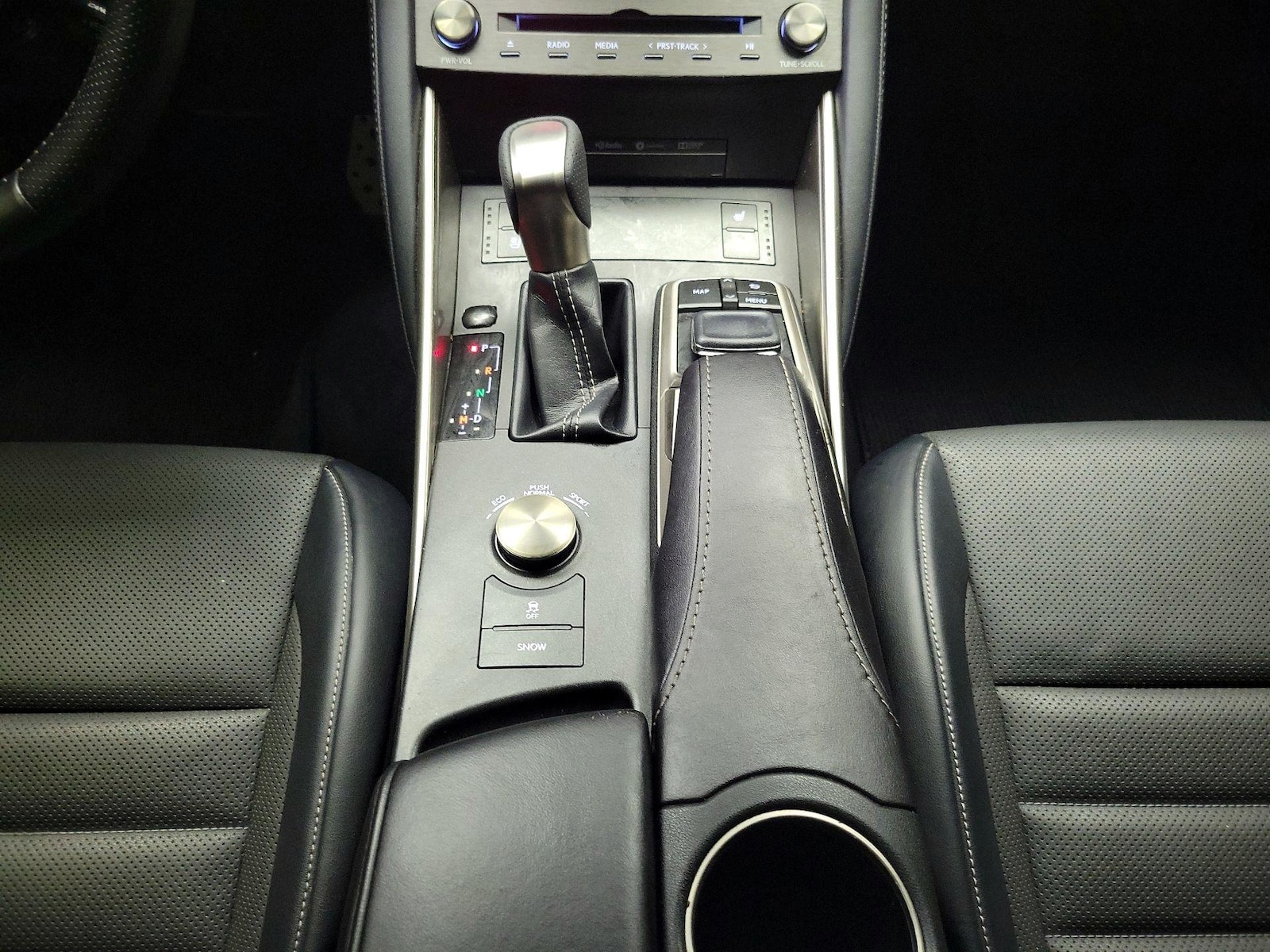 2019 Lexus IS 300 F SPORT - Photo 19