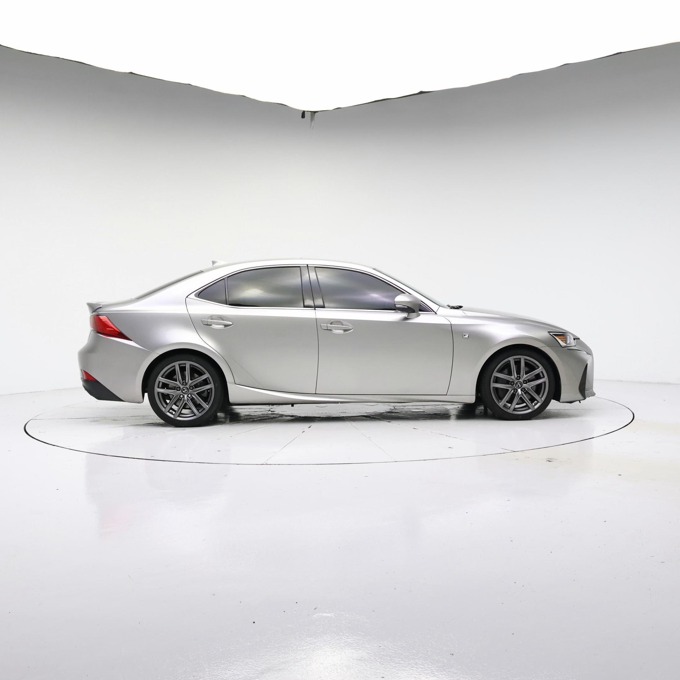 Thumbnail: 2019 Lexus IS - 7