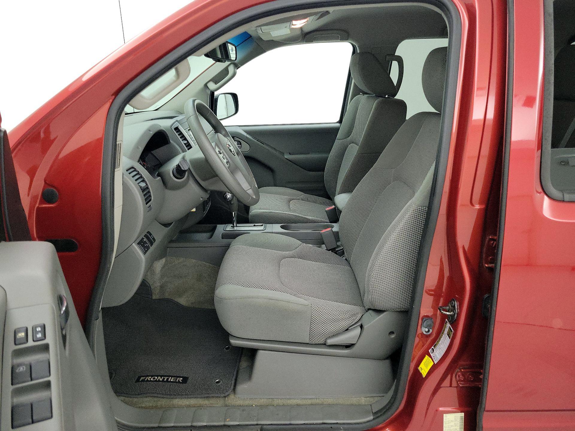 Thumbnail: 2015 Nissan Frontier - 11
