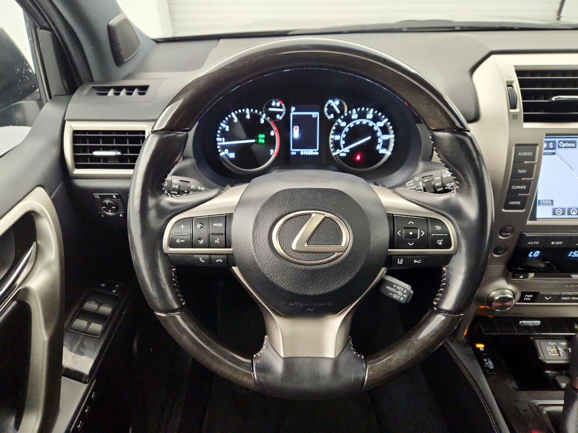 Thumbnail: 2021 Lexus GX - 10