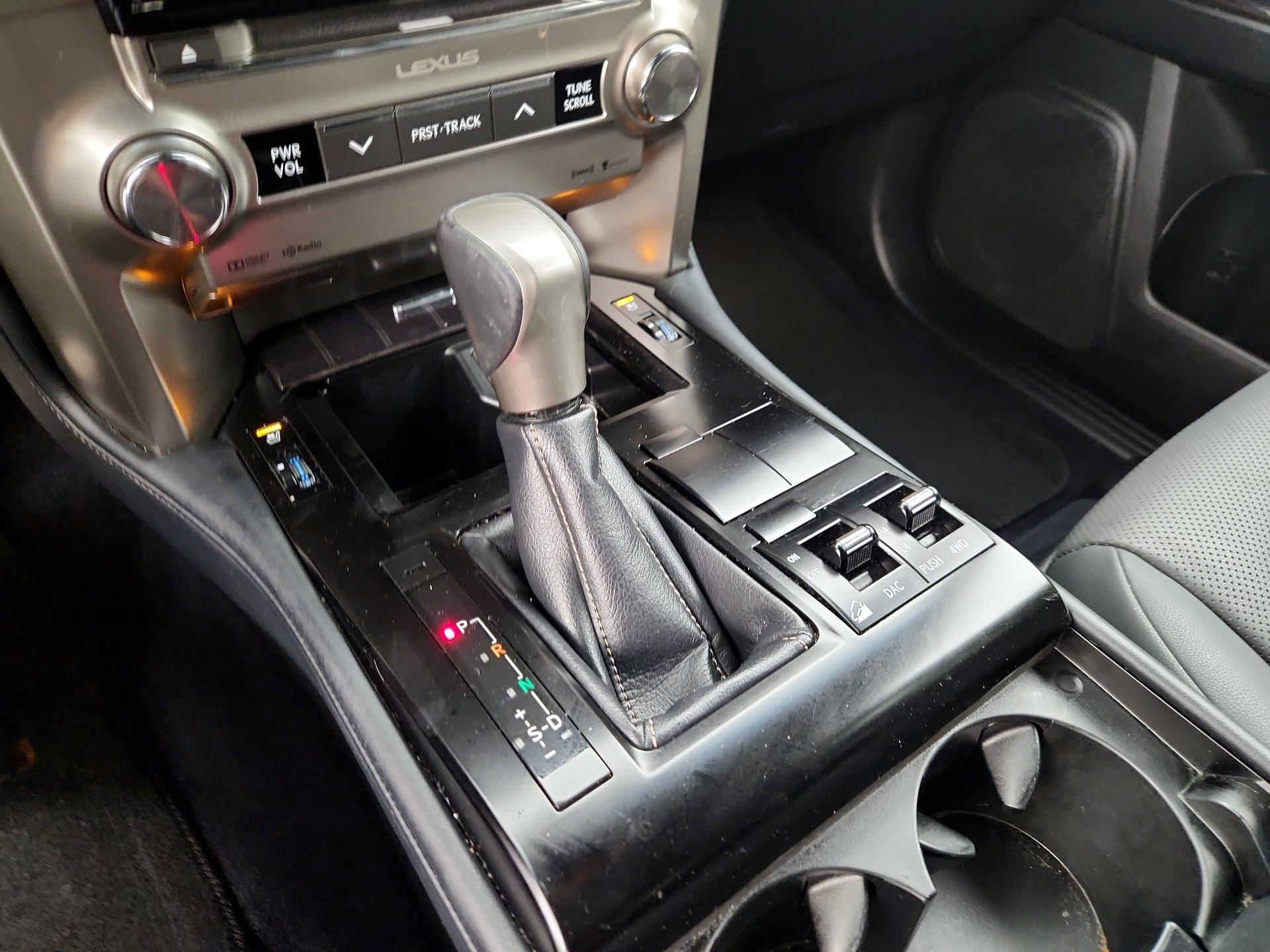 Thumbnail: 2021 Lexus GX - 18