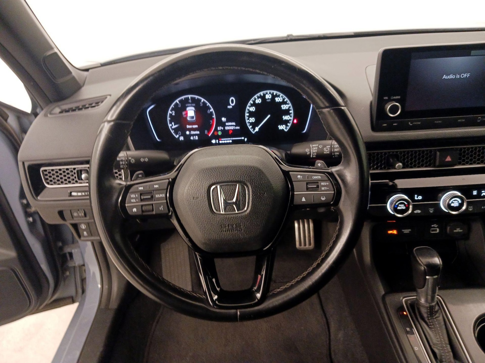 2022 Honda Civic Hatchback Sport - Photo 11