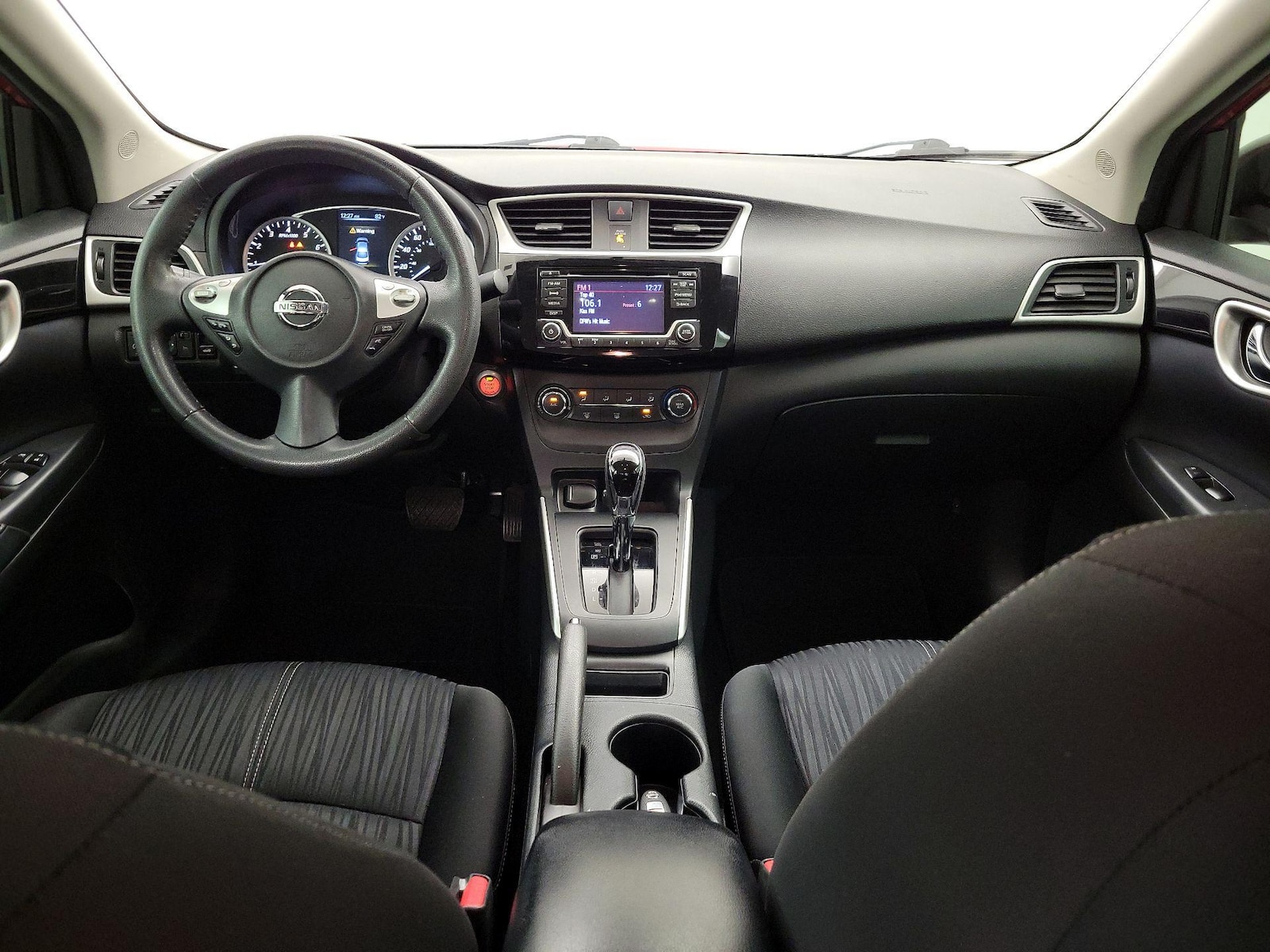 2017 Nissan Sentra SV - Photo 10