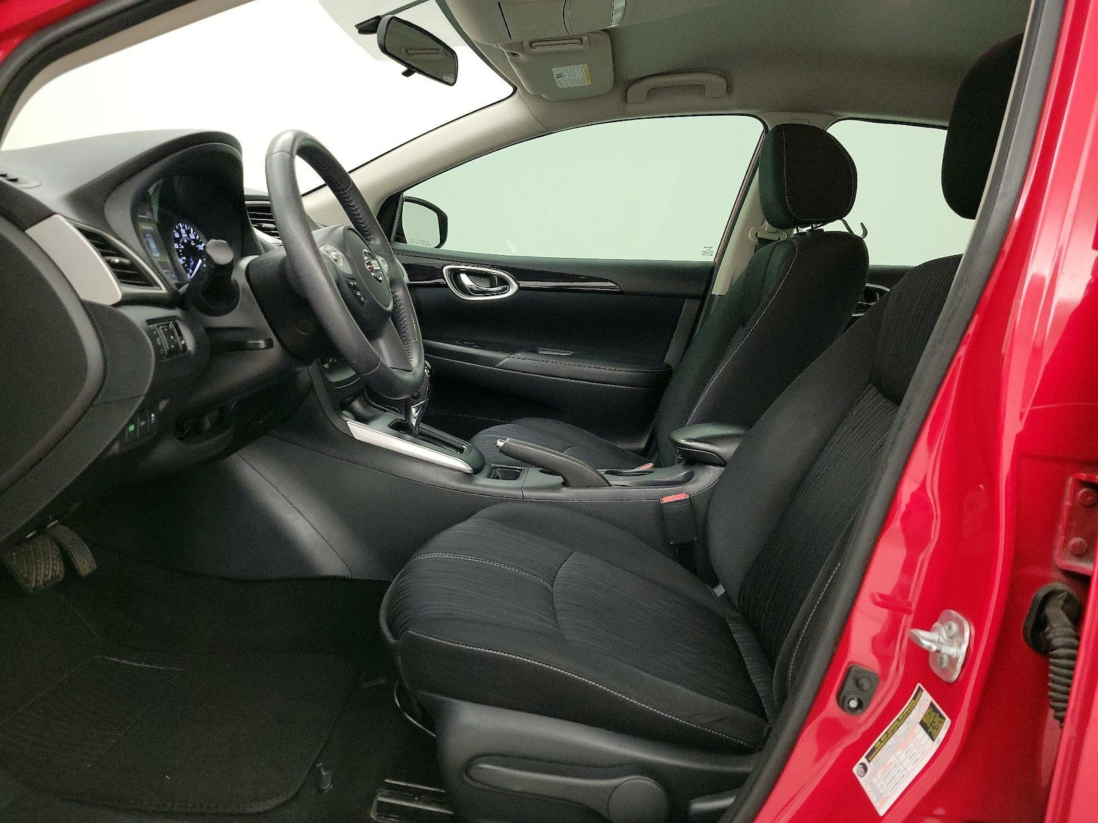 2017 Nissan Sentra SV - Photo 12
