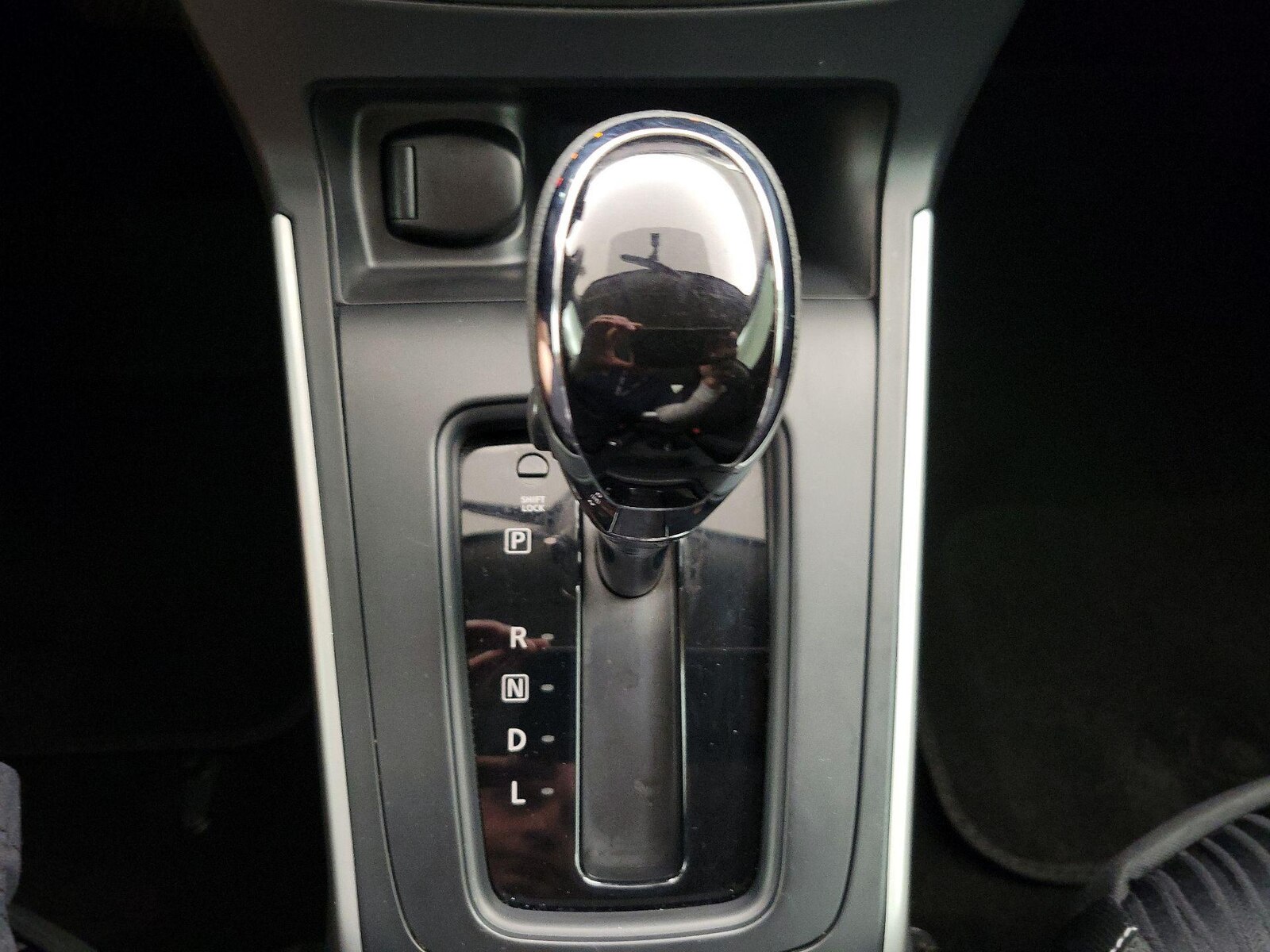 2017 Nissan Sentra SV - Photo 18