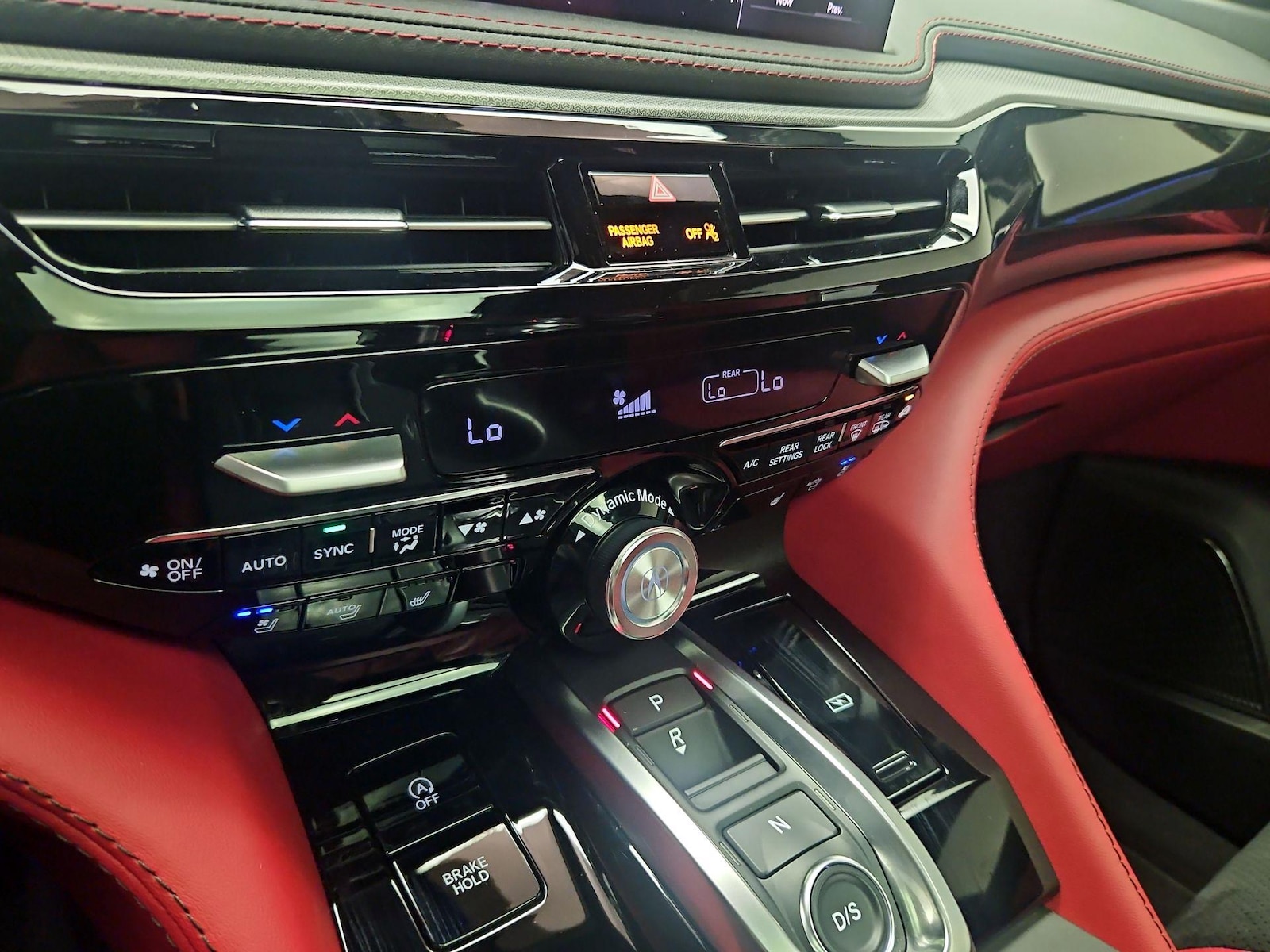 2025 Acura MDX A-Spec Package - Photo 18