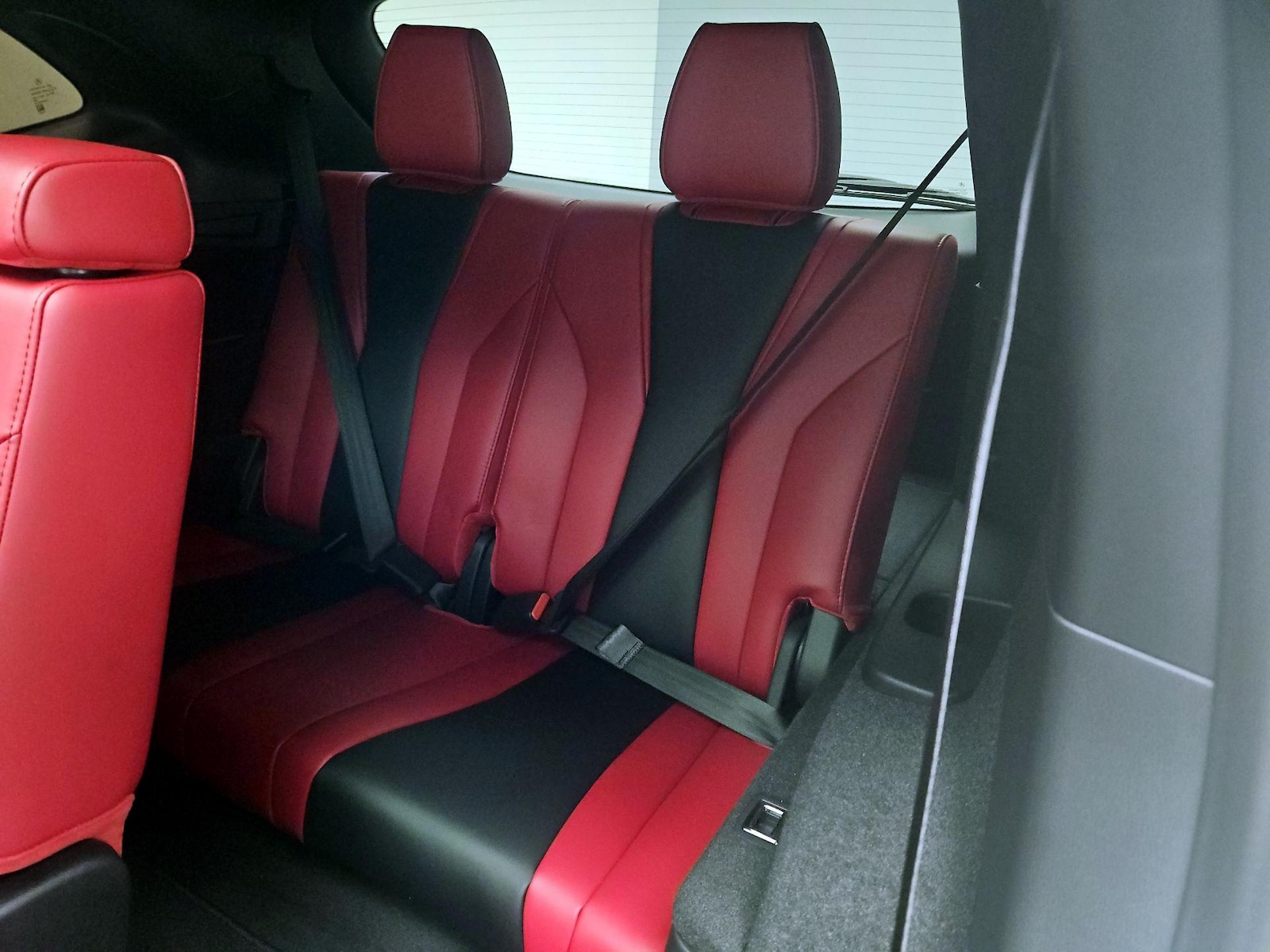 2025 Acura MDX A-Spec Package - Photo 23