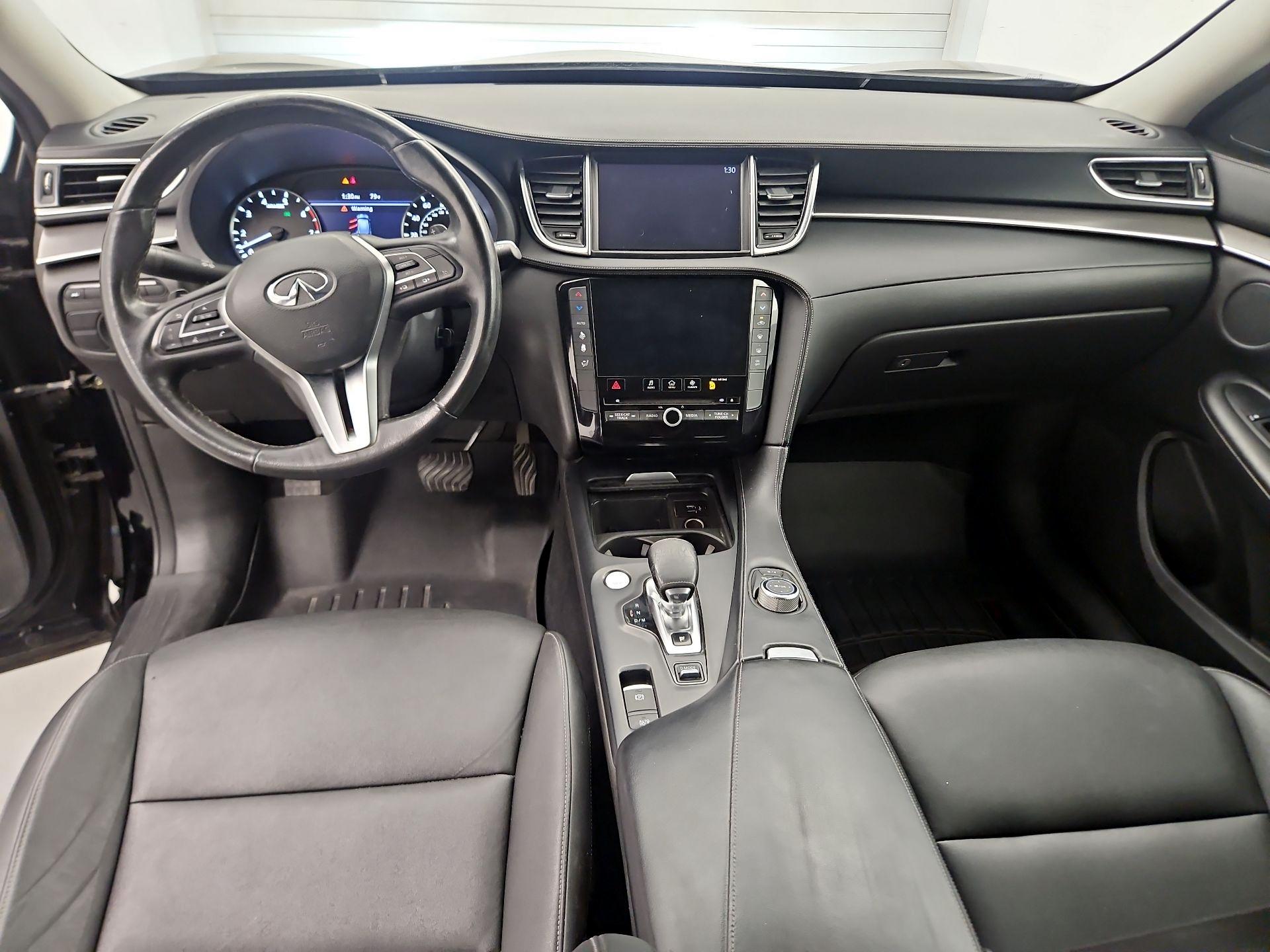 Thumbnail: 2019 INFINITI QX50 - 9
