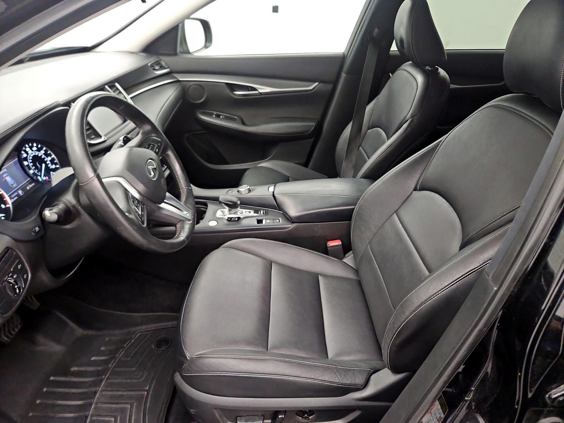 Thumbnail: 2019 INFINITI QX50 - 11