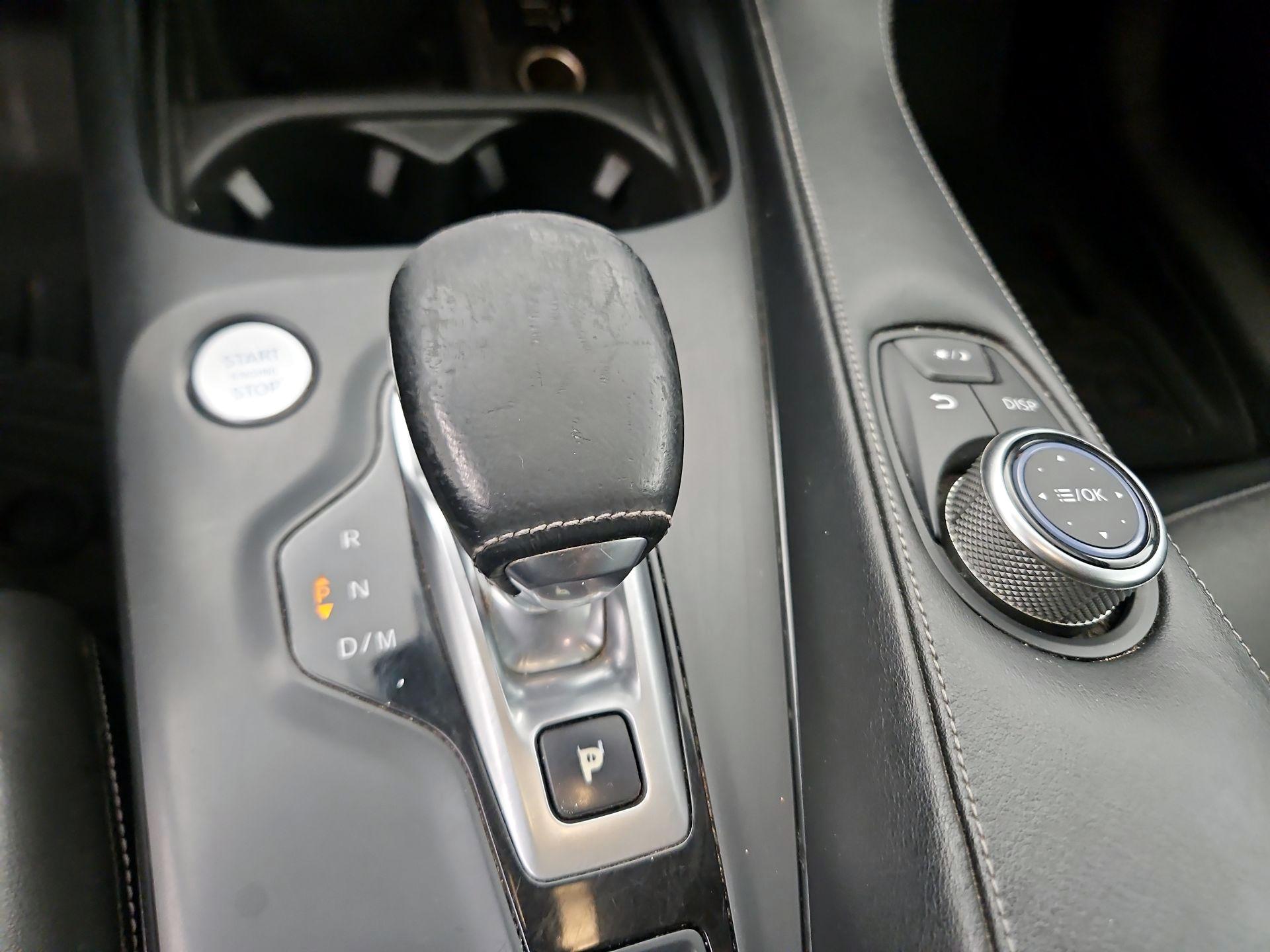 Thumbnail: 2019 INFINITI QX50 - 17