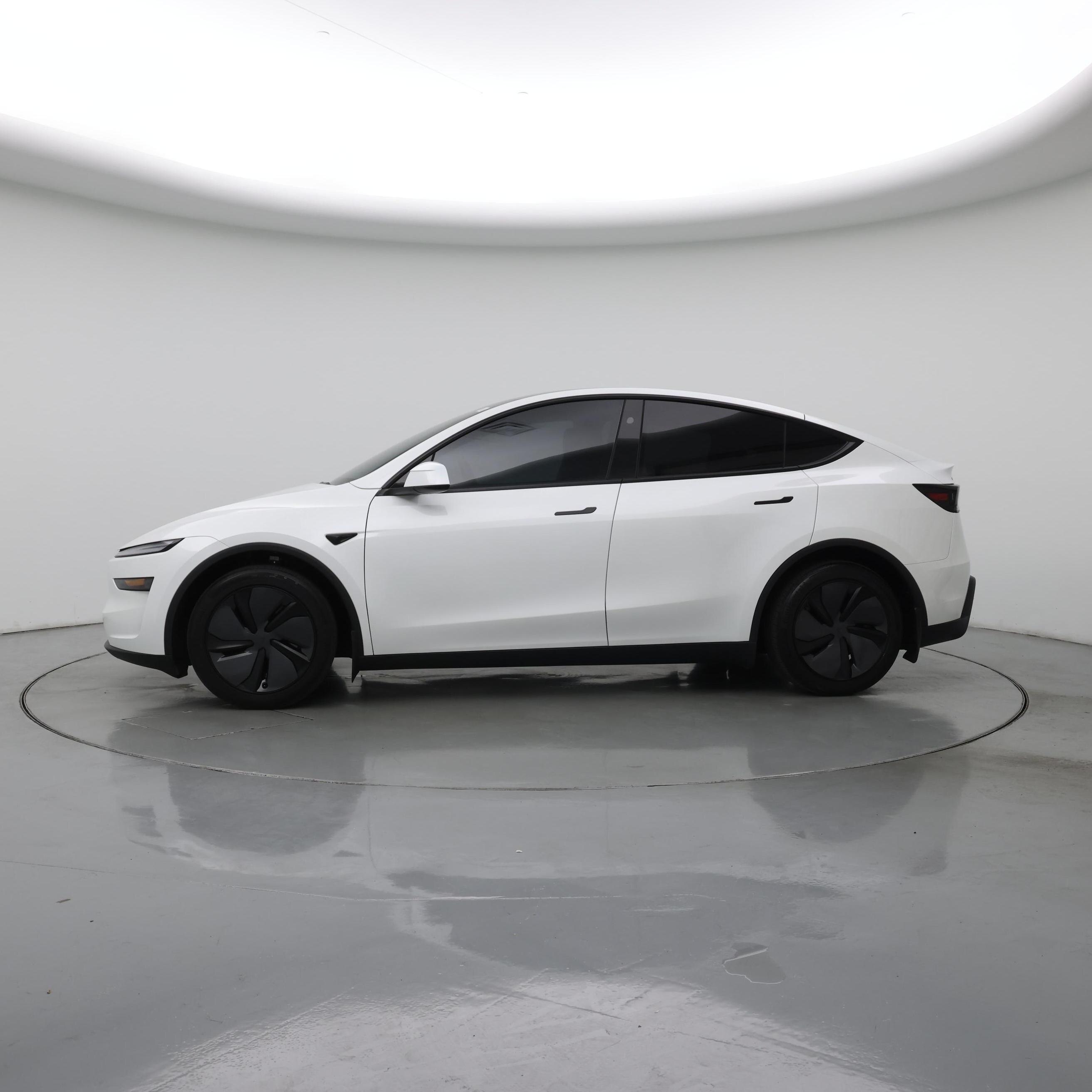 Thumbnail: 2026 Tesla Model Y - 3