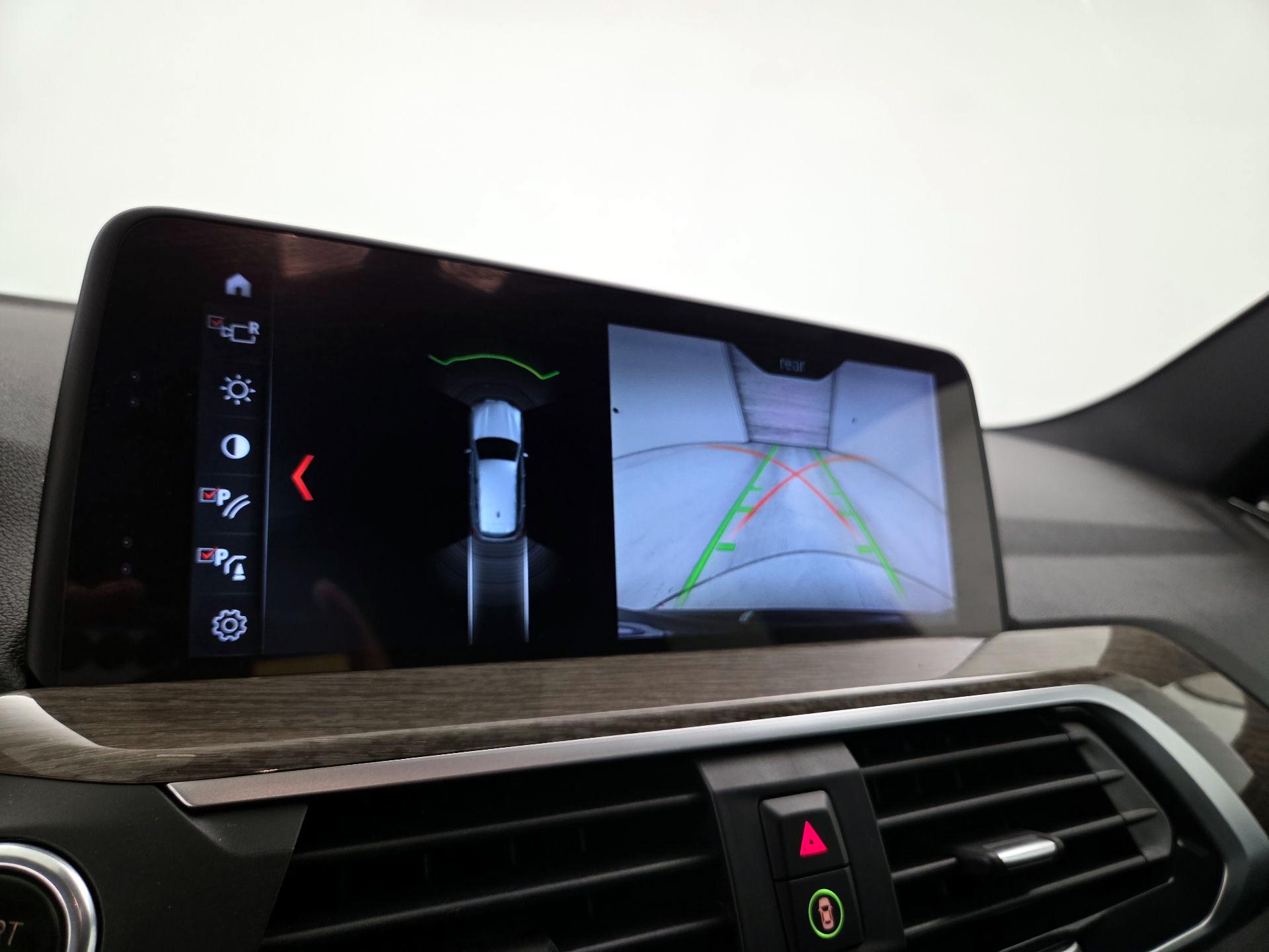 Thumbnail: 2019 BMW X3 - 15