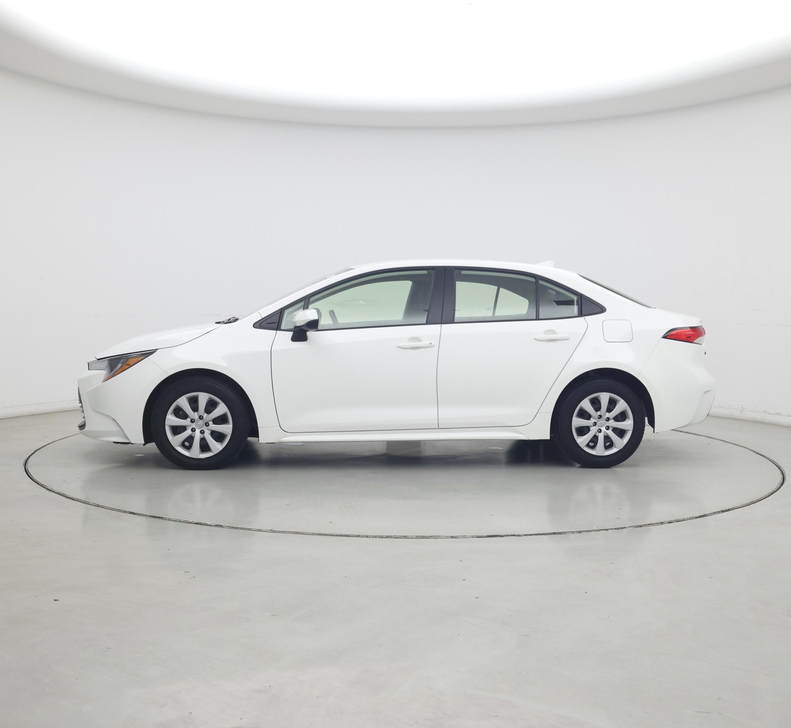 Thumbnail: 2023 Toyota Corolla - 3
