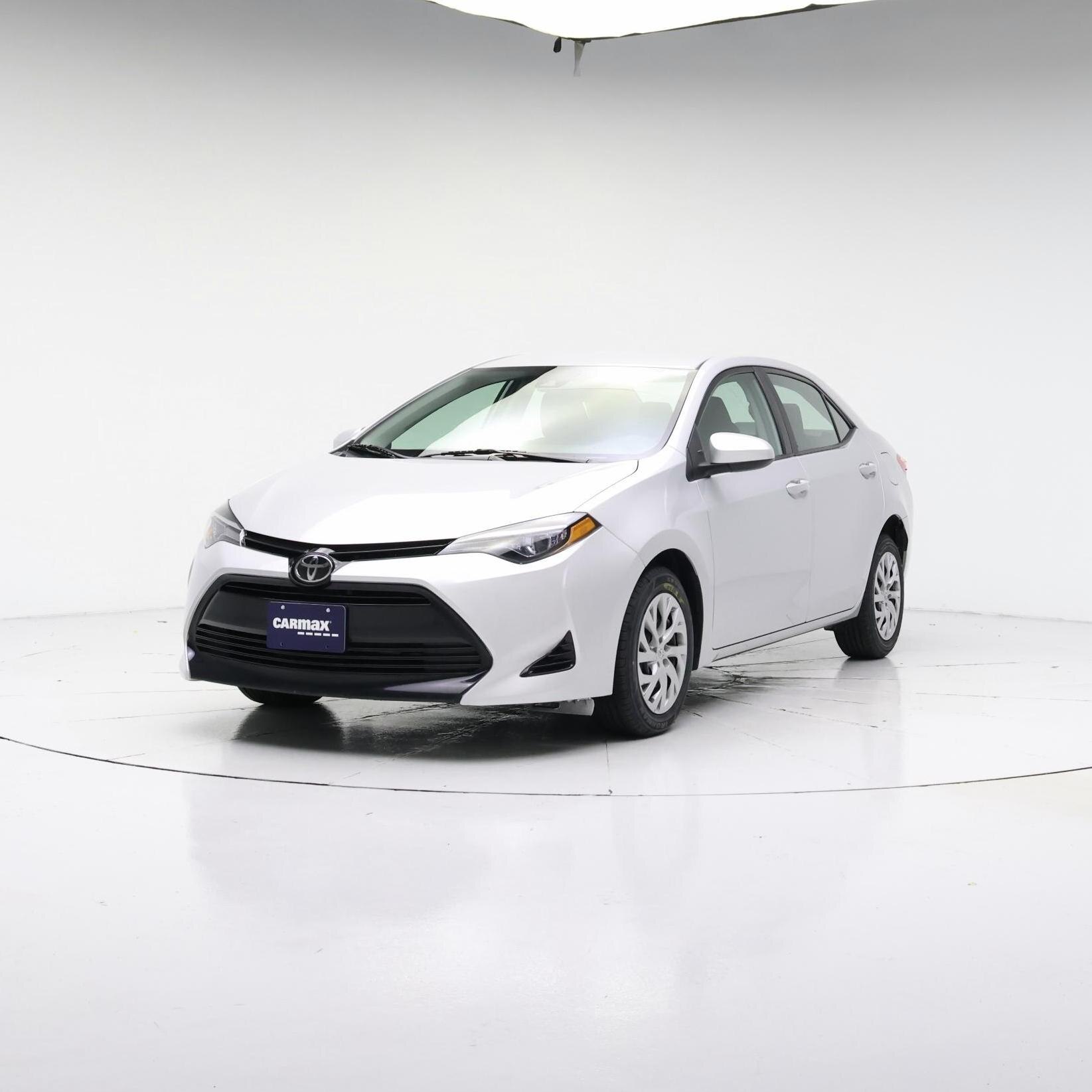Thumbnail: 2017 Toyota Corolla - 4