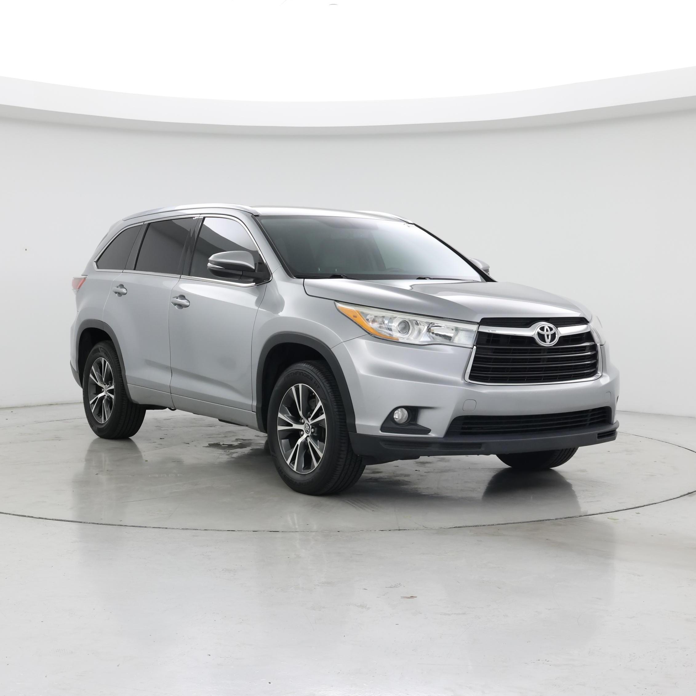 Silver 2016 Toyota Highlander SUV / Crossover Front-Wheel Drive Automatic