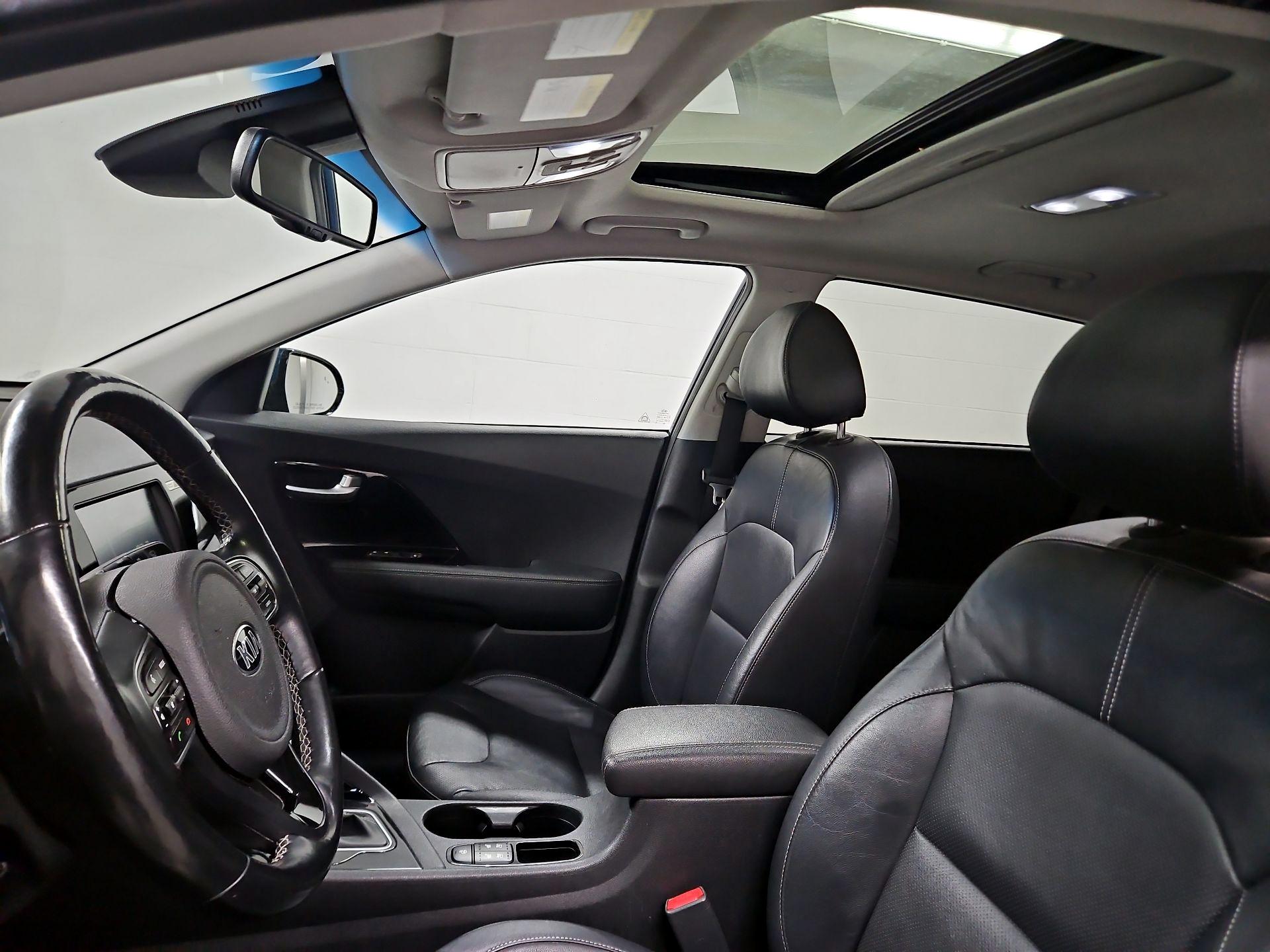 Thumbnail: 2018 Kia Niro - 20