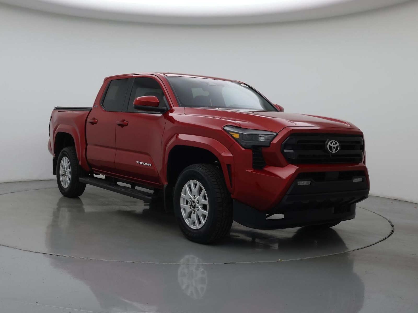 2025 Toyota Tacoma SR5 - Photo 2