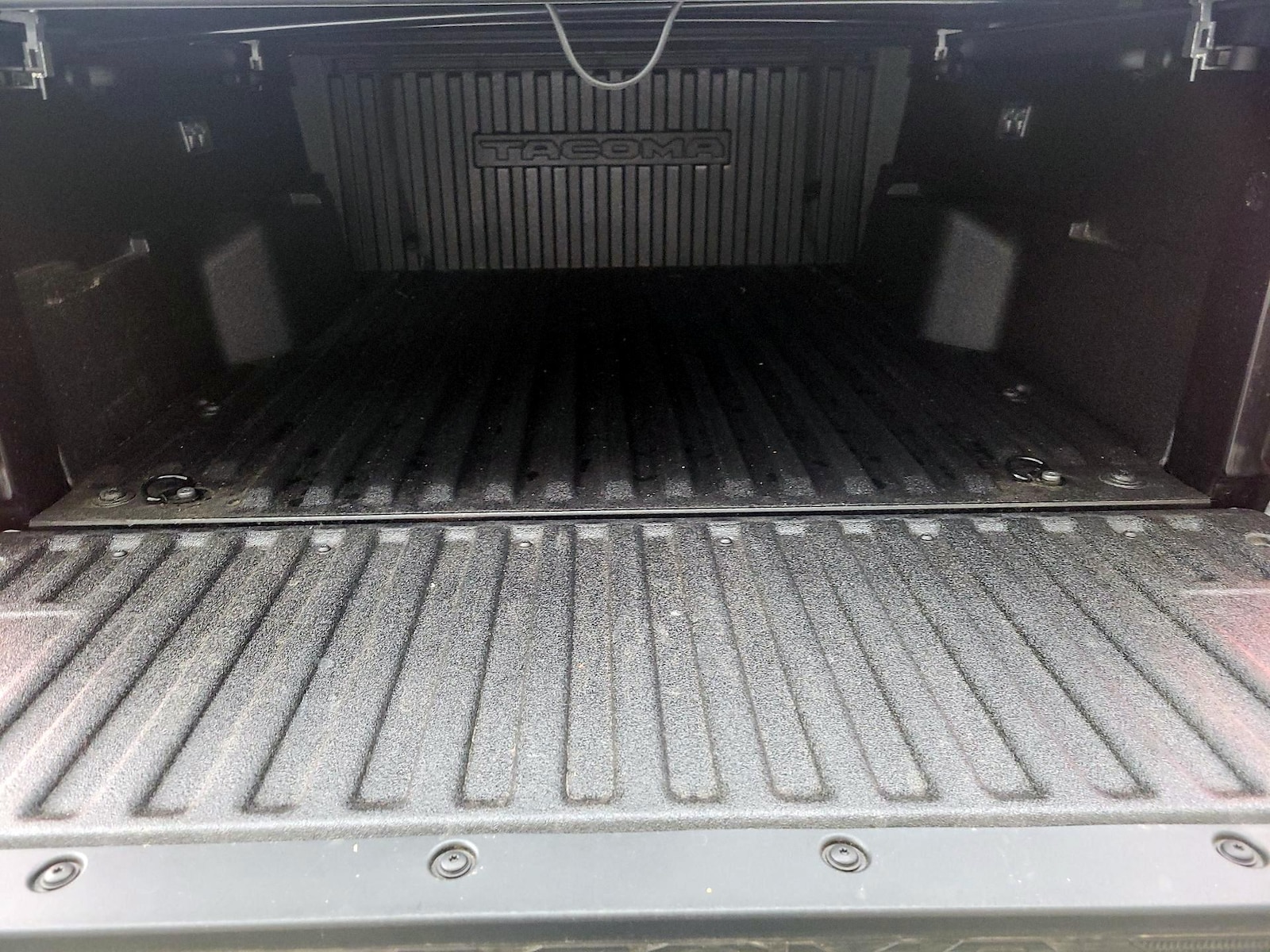 2025 Toyota Tacoma SR5 - Photo 21