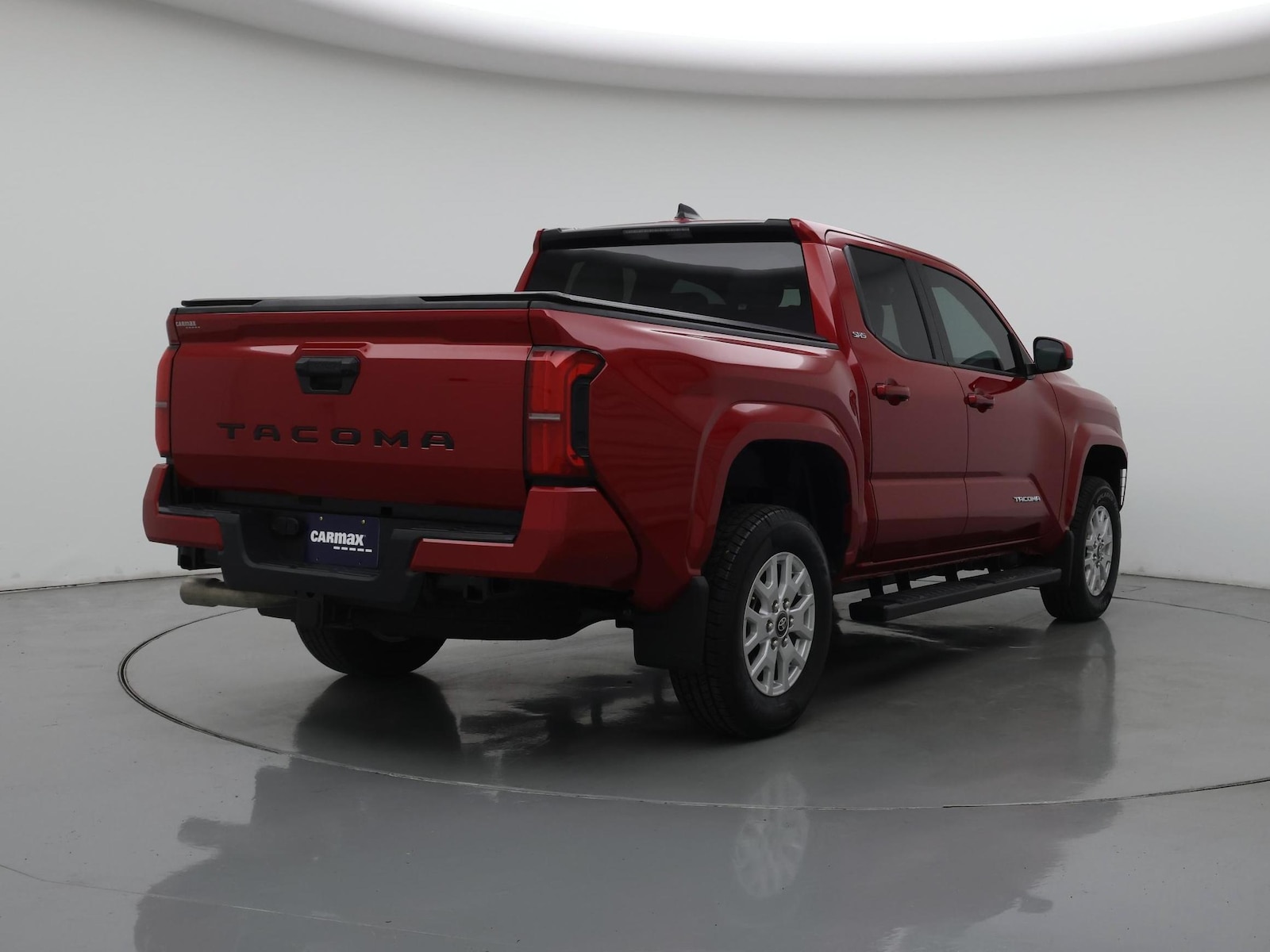 2025 Toyota Tacoma SR5 - Photo 9