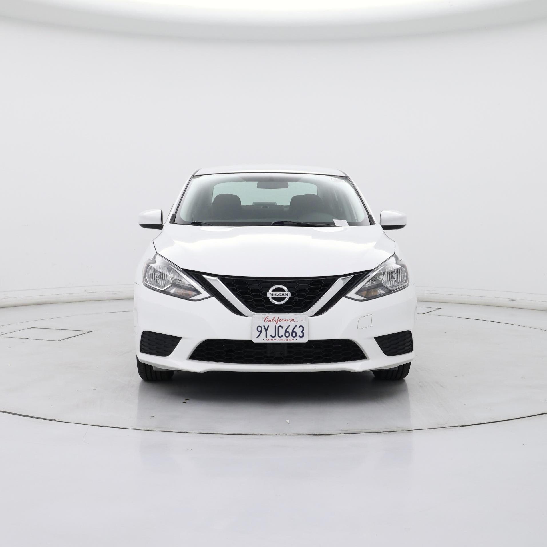 Thumbnail: 2017 Nissan Sentra - 5