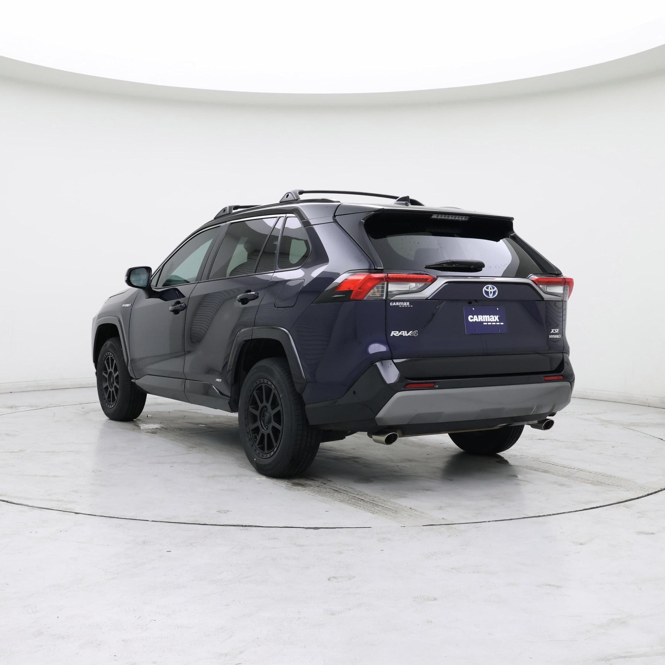 Thumbnail: 2021 Toyota RAV4 - 2