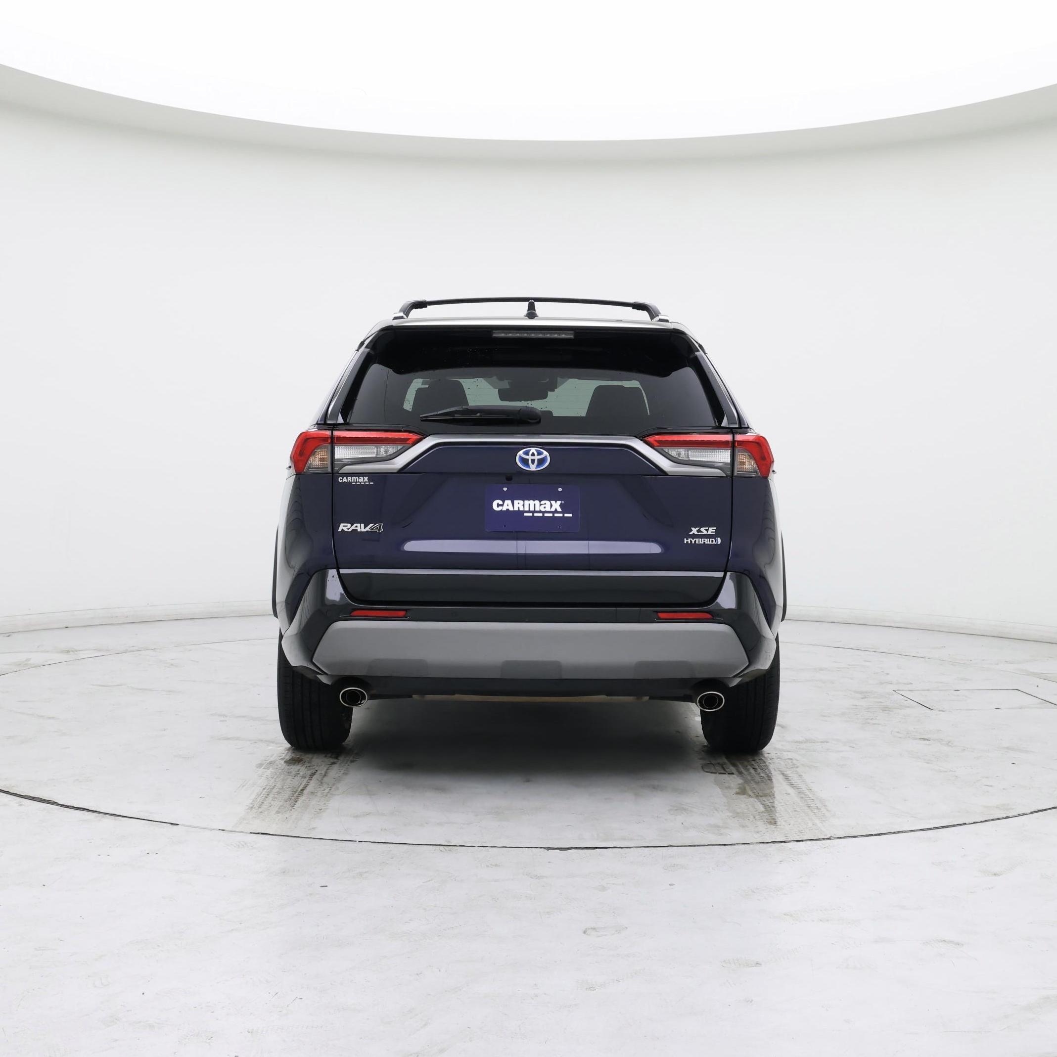 Thumbnail: 2021 Toyota RAV4 - 6