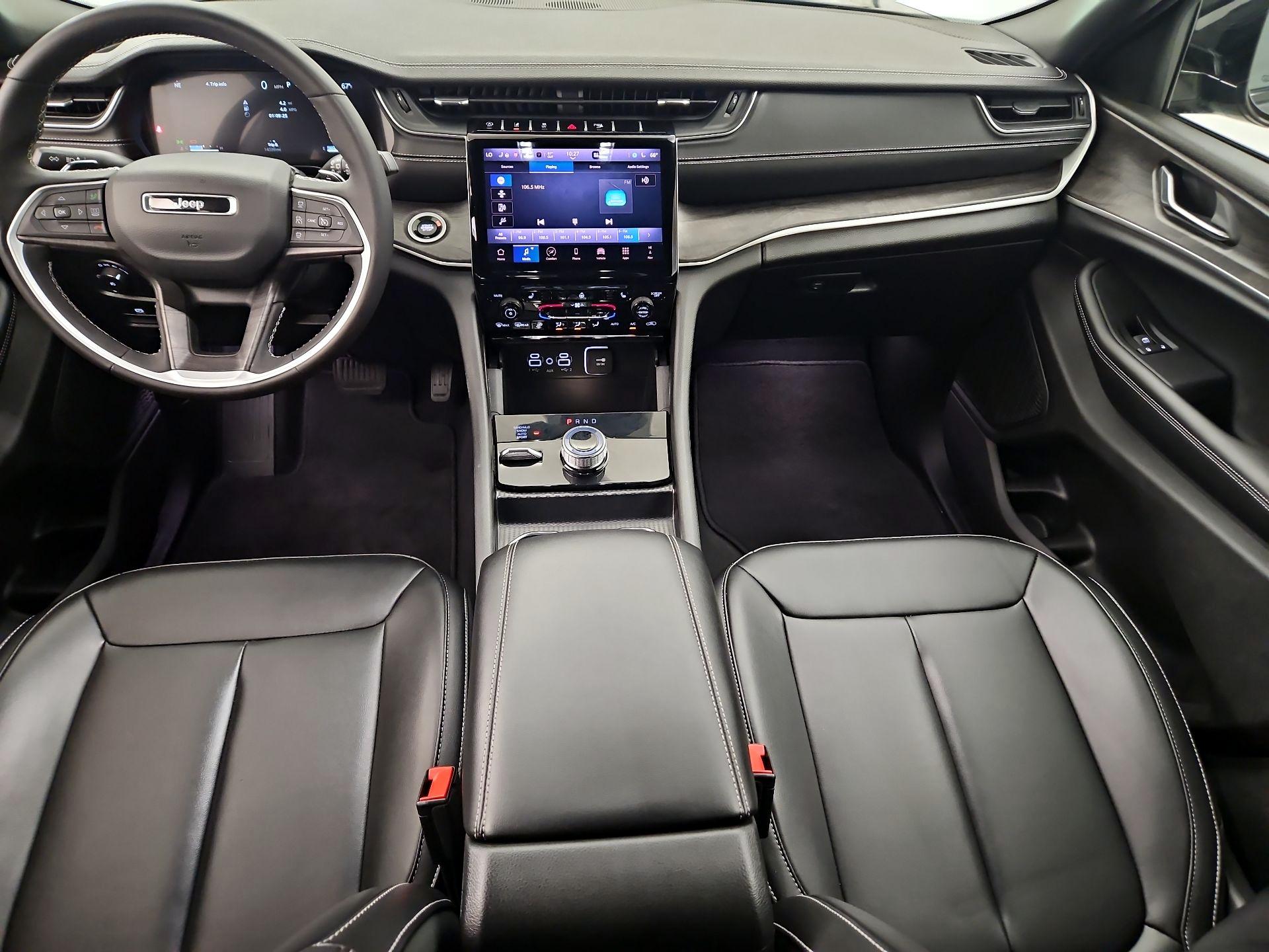 Thumbnail: 2024 Jeep Grand Cherokee - 9