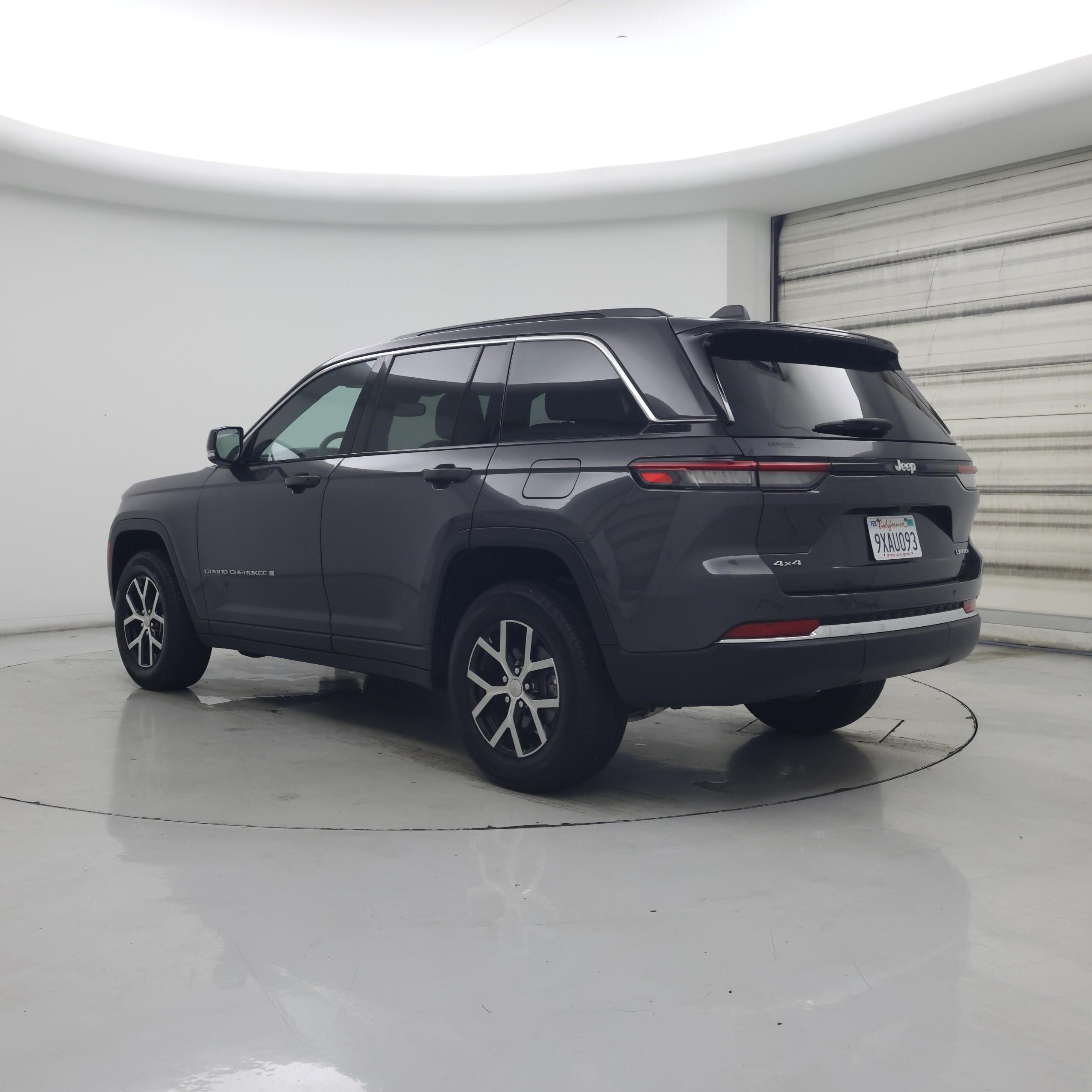 Thumbnail: 2024 Jeep Grand Cherokee - 2