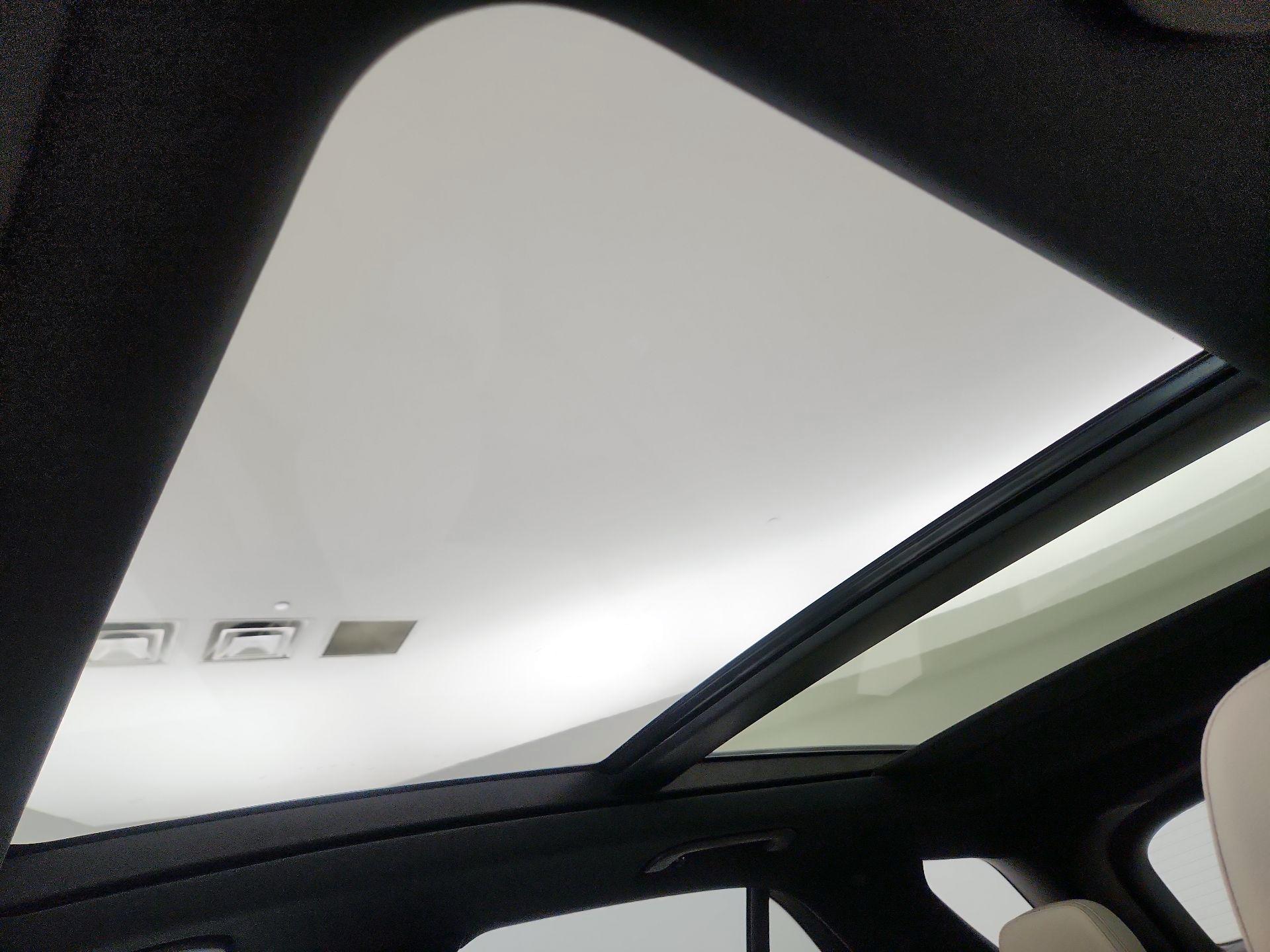 Thumbnail: 2023 Mercedes-Benz GLE - 20