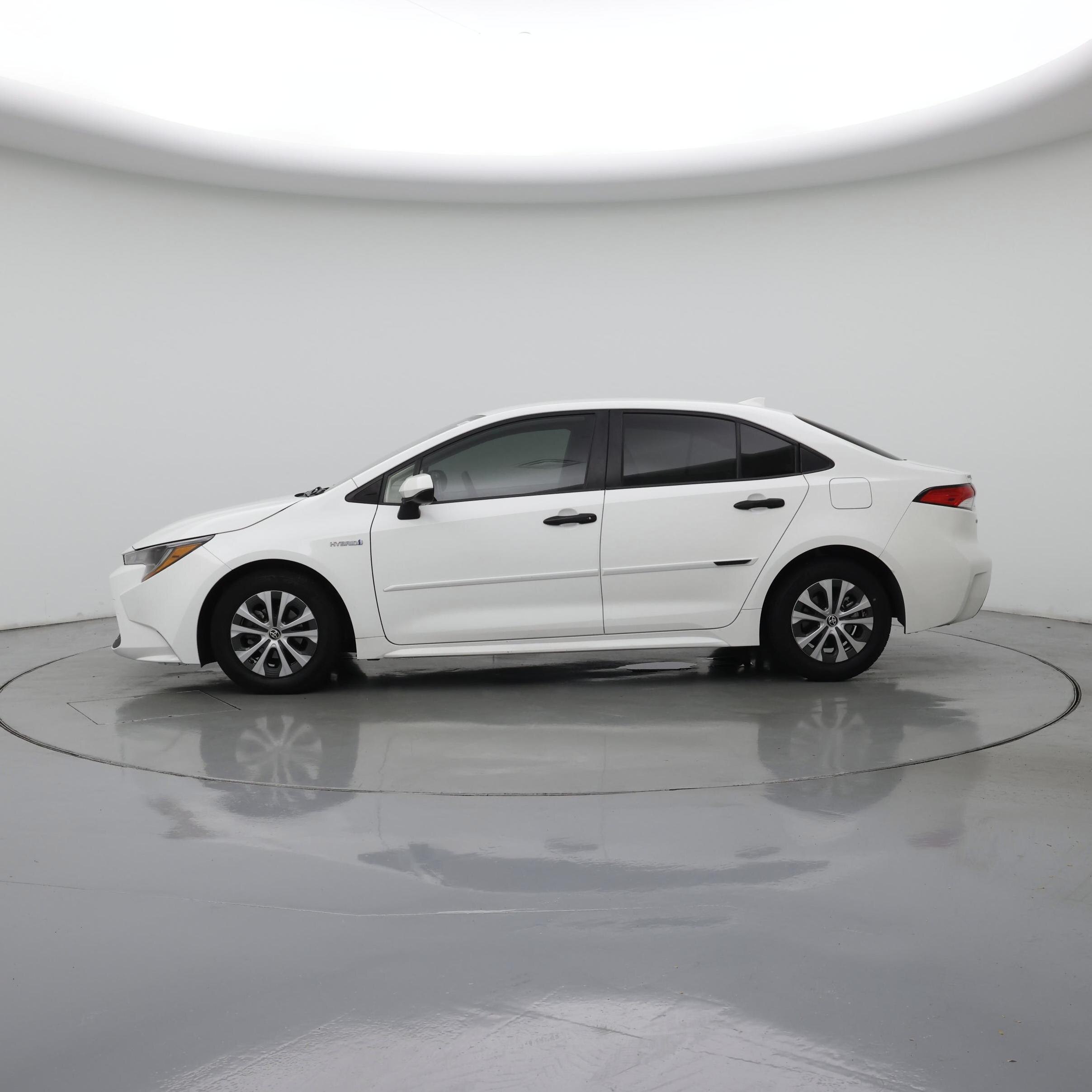 Thumbnail: 2021 Toyota Corolla - 3