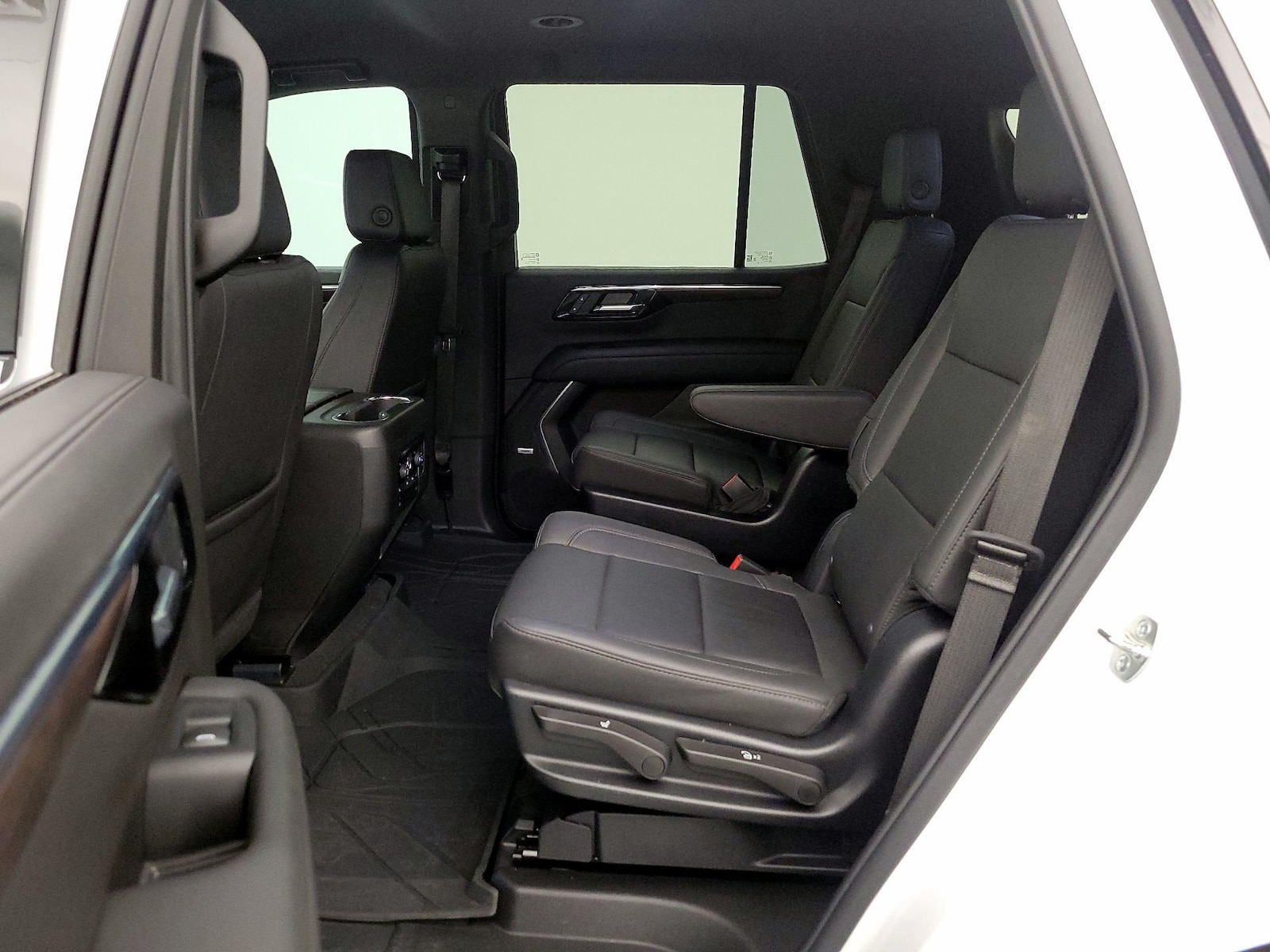 2025 Chevrolet Tahoe LT - Photo 21