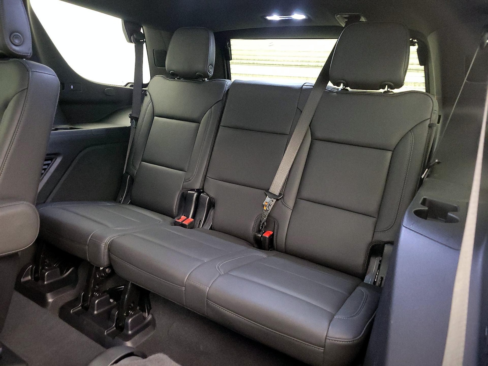 2025 Chevrolet Tahoe LT - Photo 22