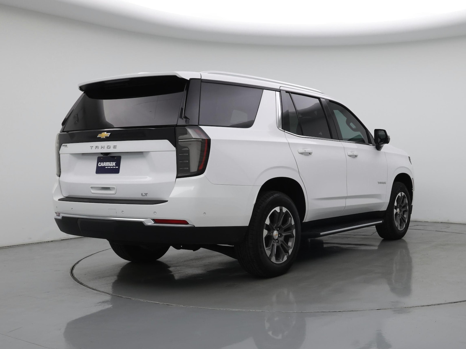 2025 Chevrolet Tahoe LT - Photo 9