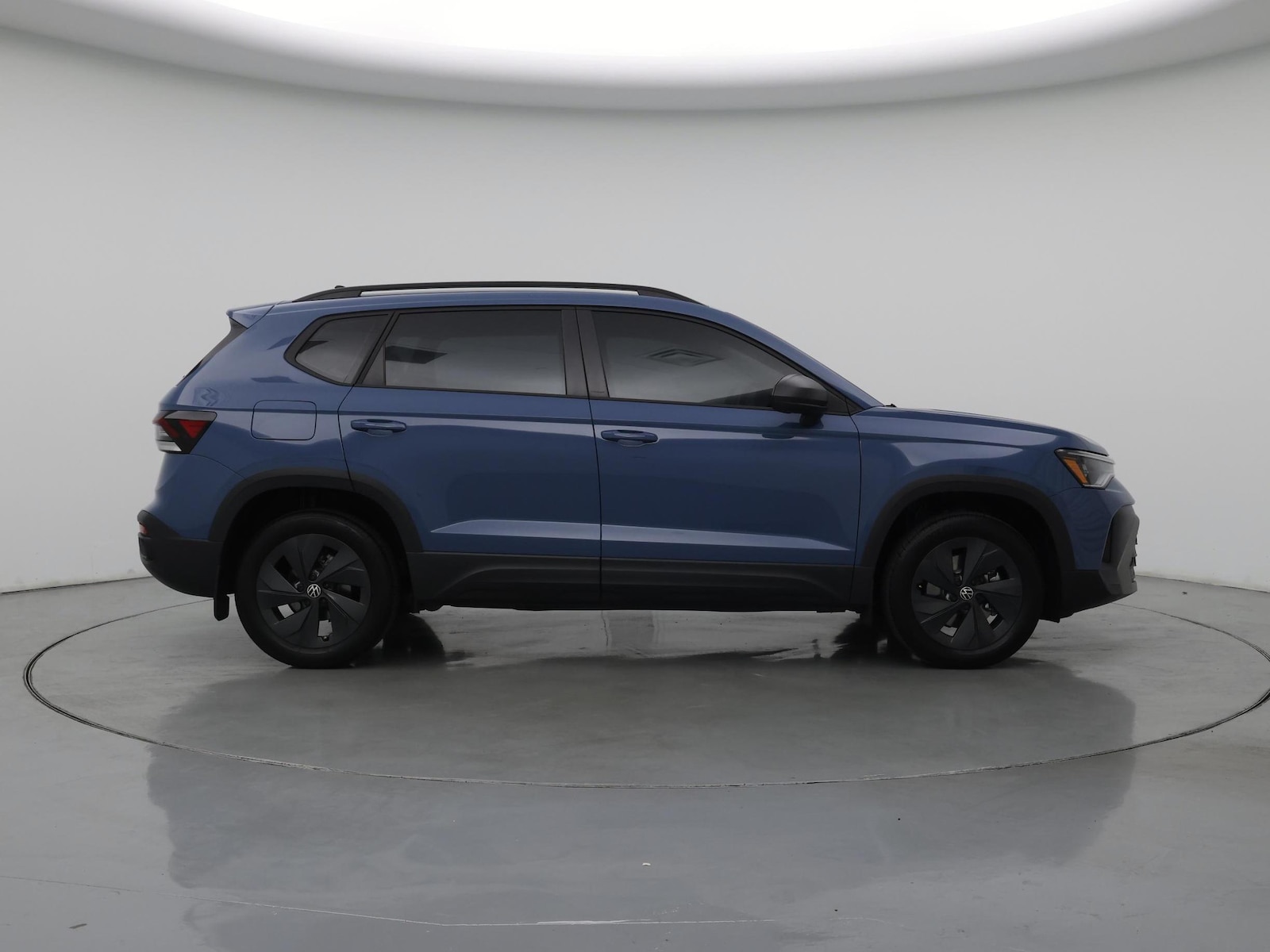 2025 Volkswagen Taos S - Photo 8