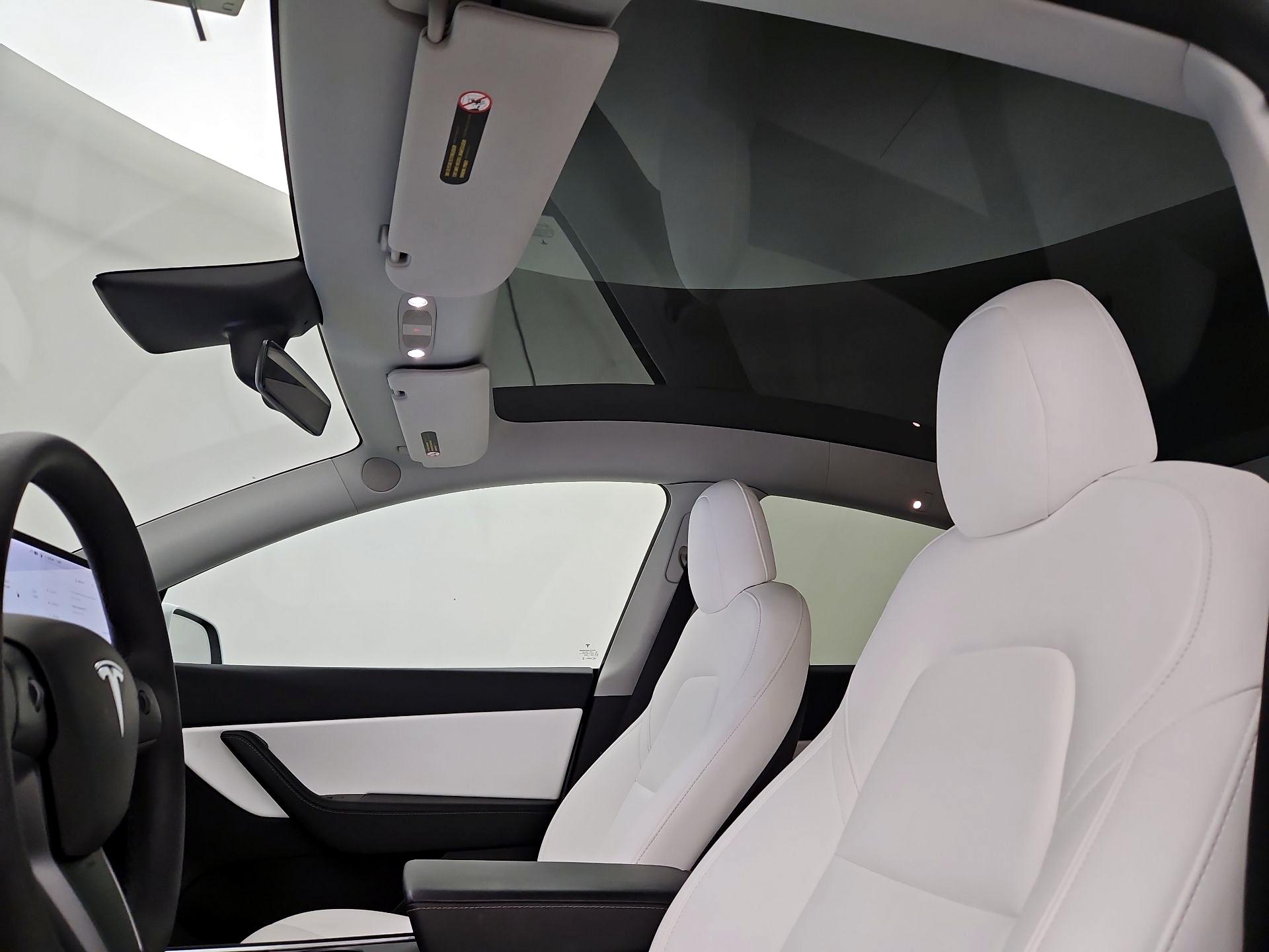 Thumbnail: 2021 Tesla Model Y - 19