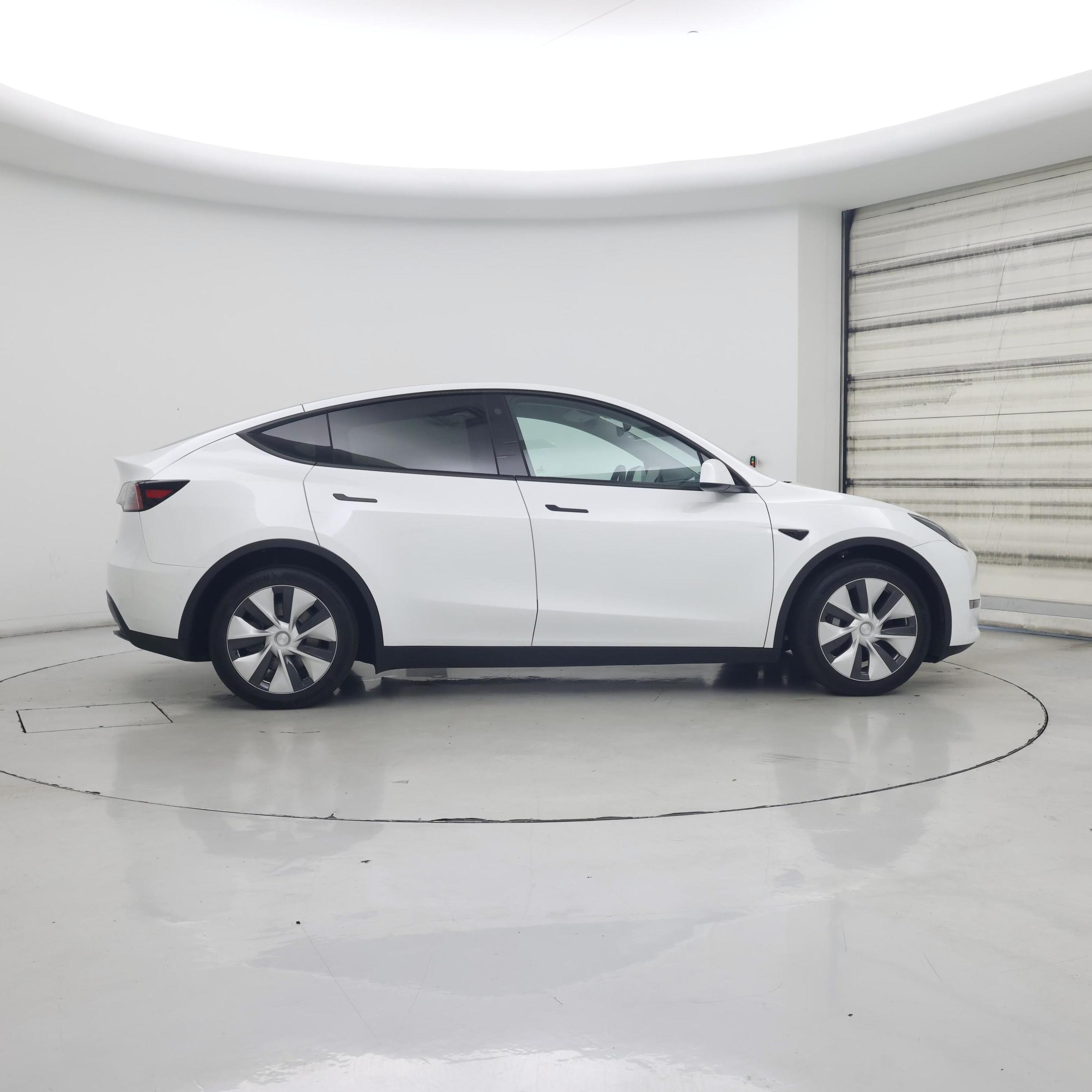 Thumbnail: 2021 Tesla Model Y - 7