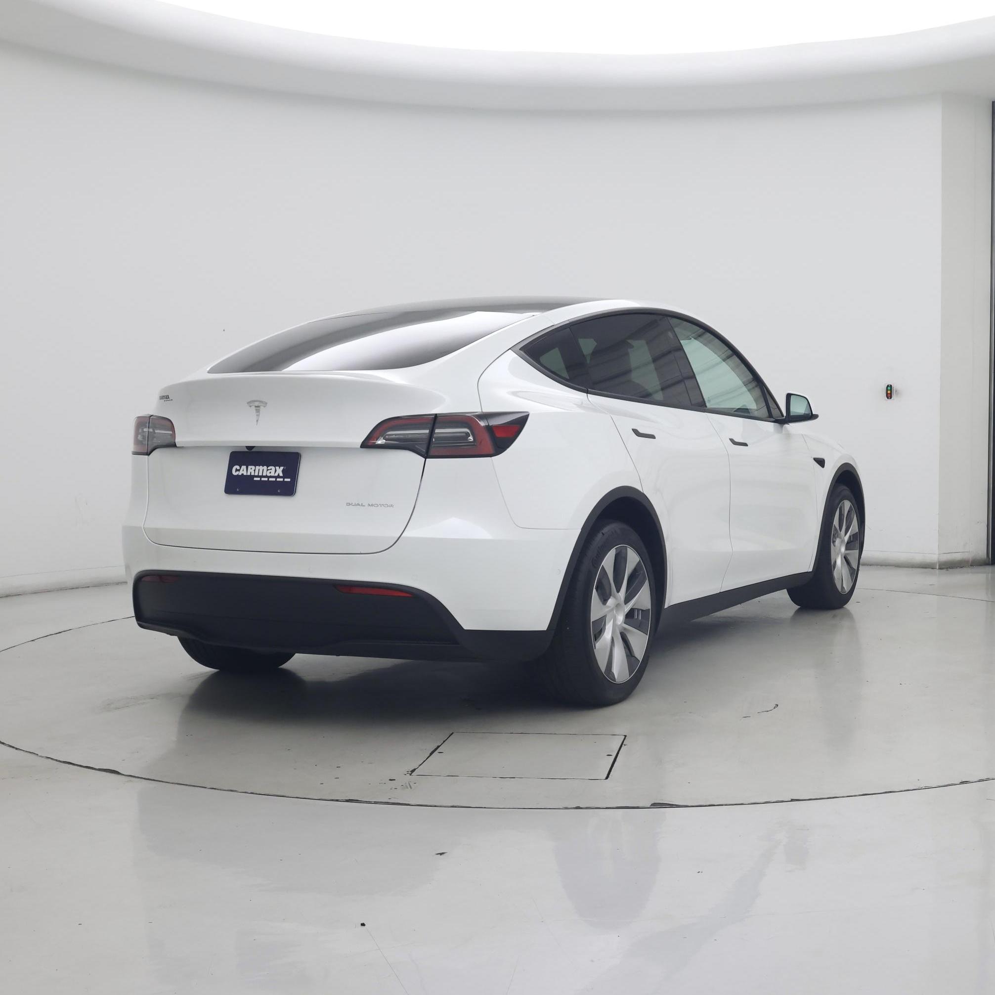 Thumbnail: 2021 Tesla Model Y - 8