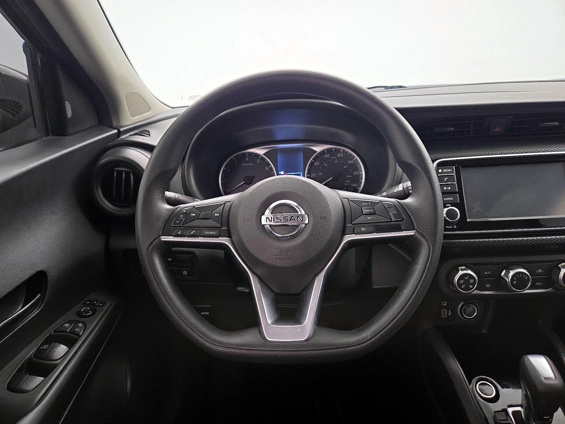 Thumbnail: 2021 Nissan Kicks - 10