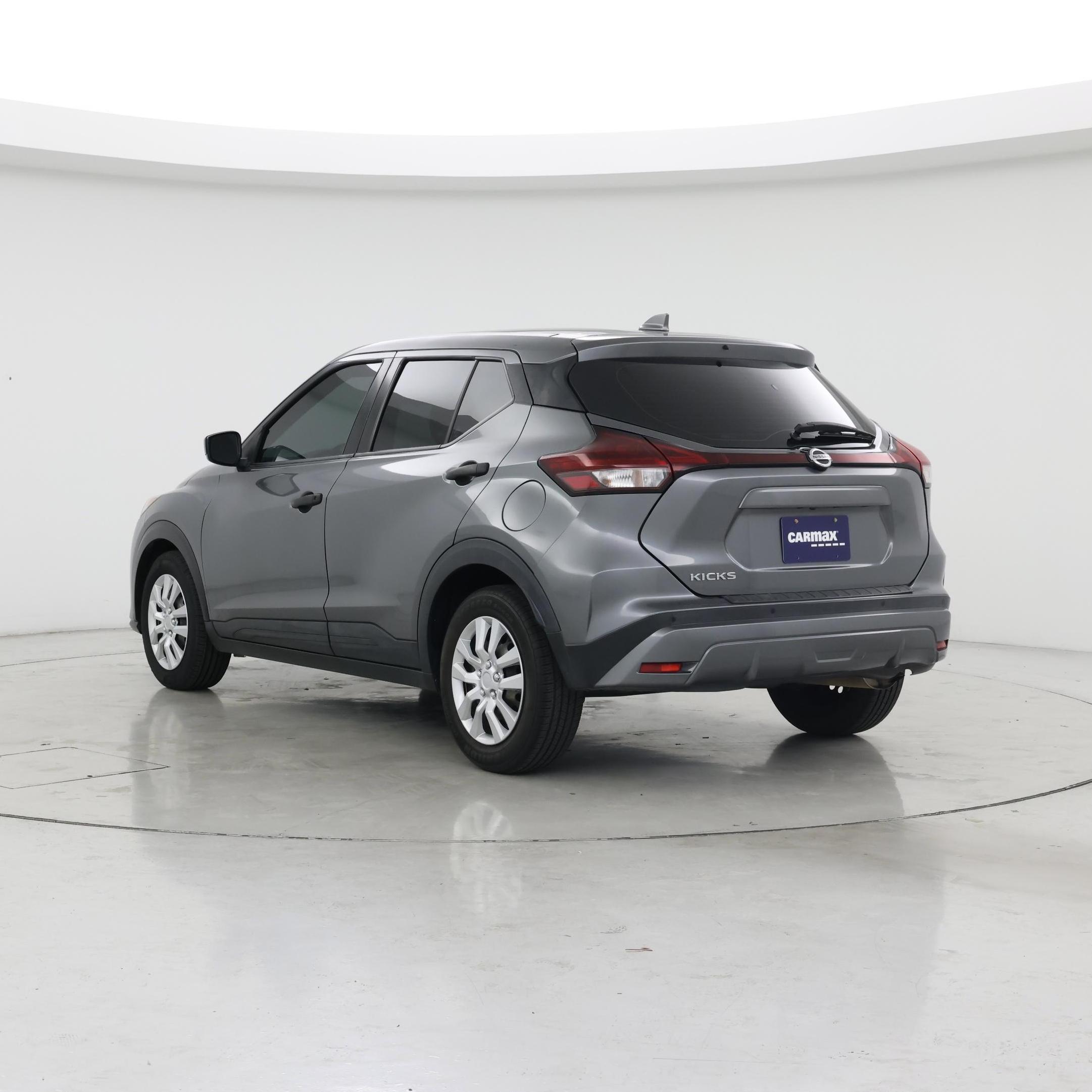 Thumbnail: 2021 Nissan Kicks - 2