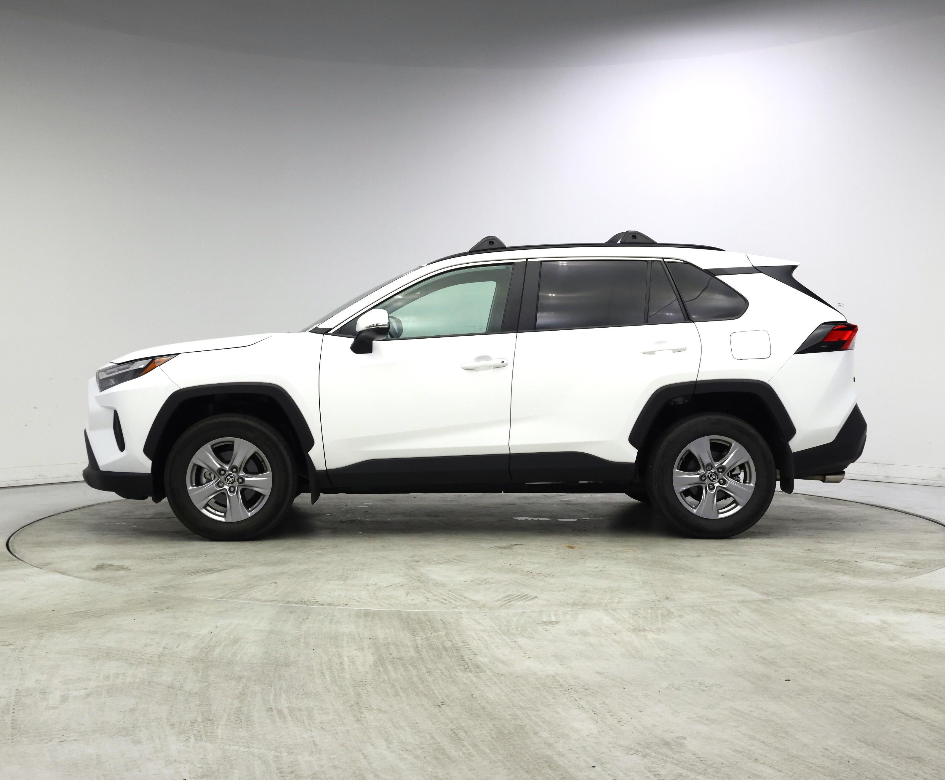 Thumbnail: 2025 Toyota RAV4 - 3