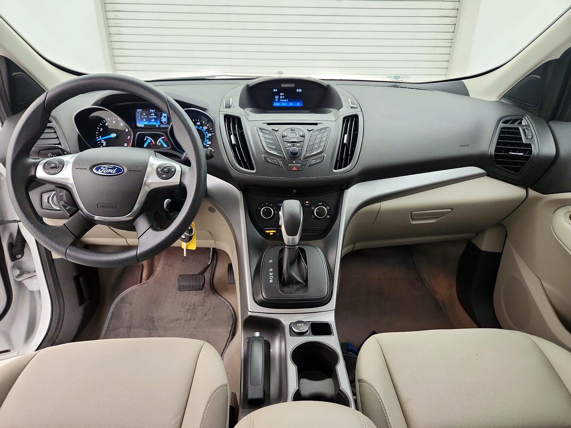 Thumbnail: 2016 Ford Escape - 9