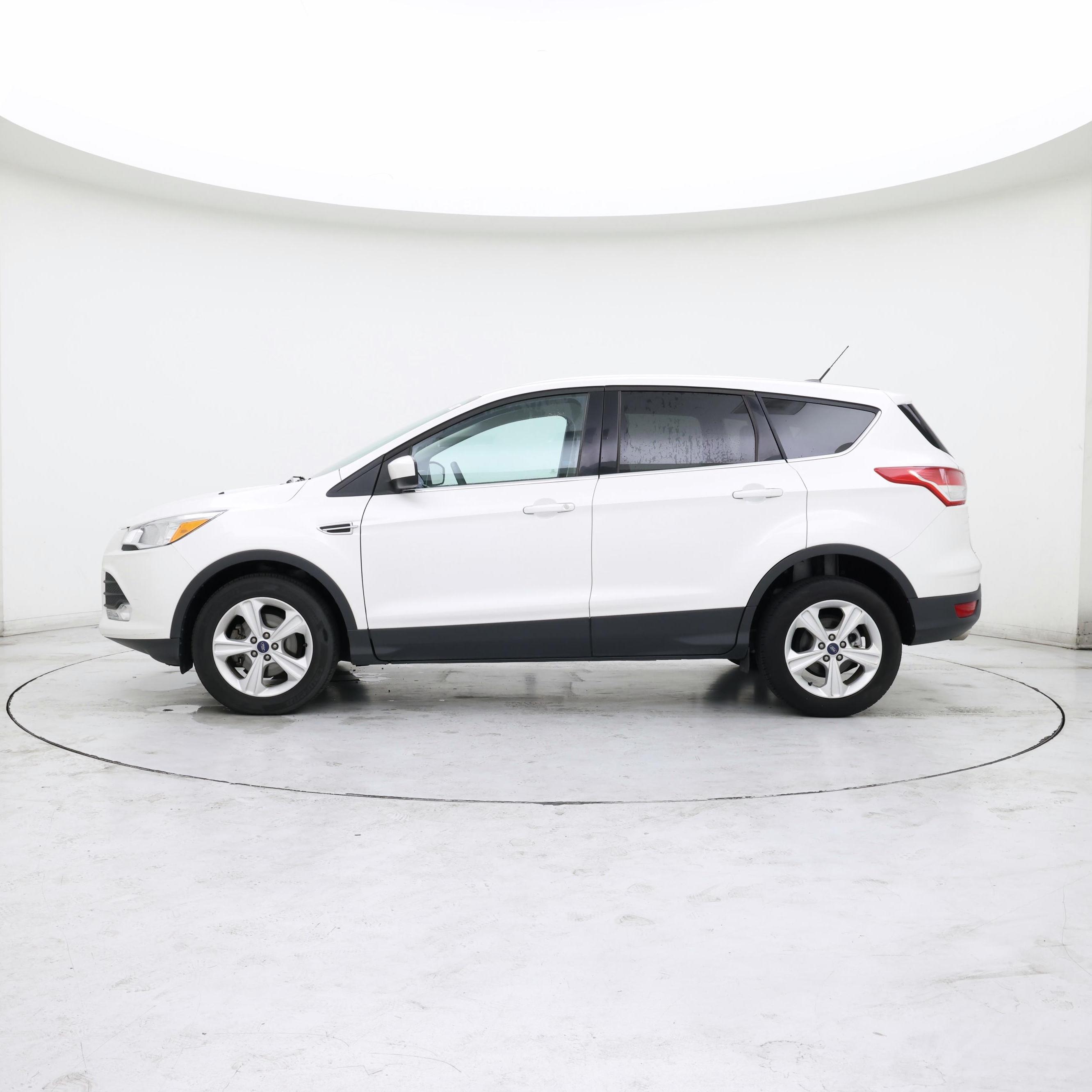 Thumbnail: 2016 Ford Escape - 3