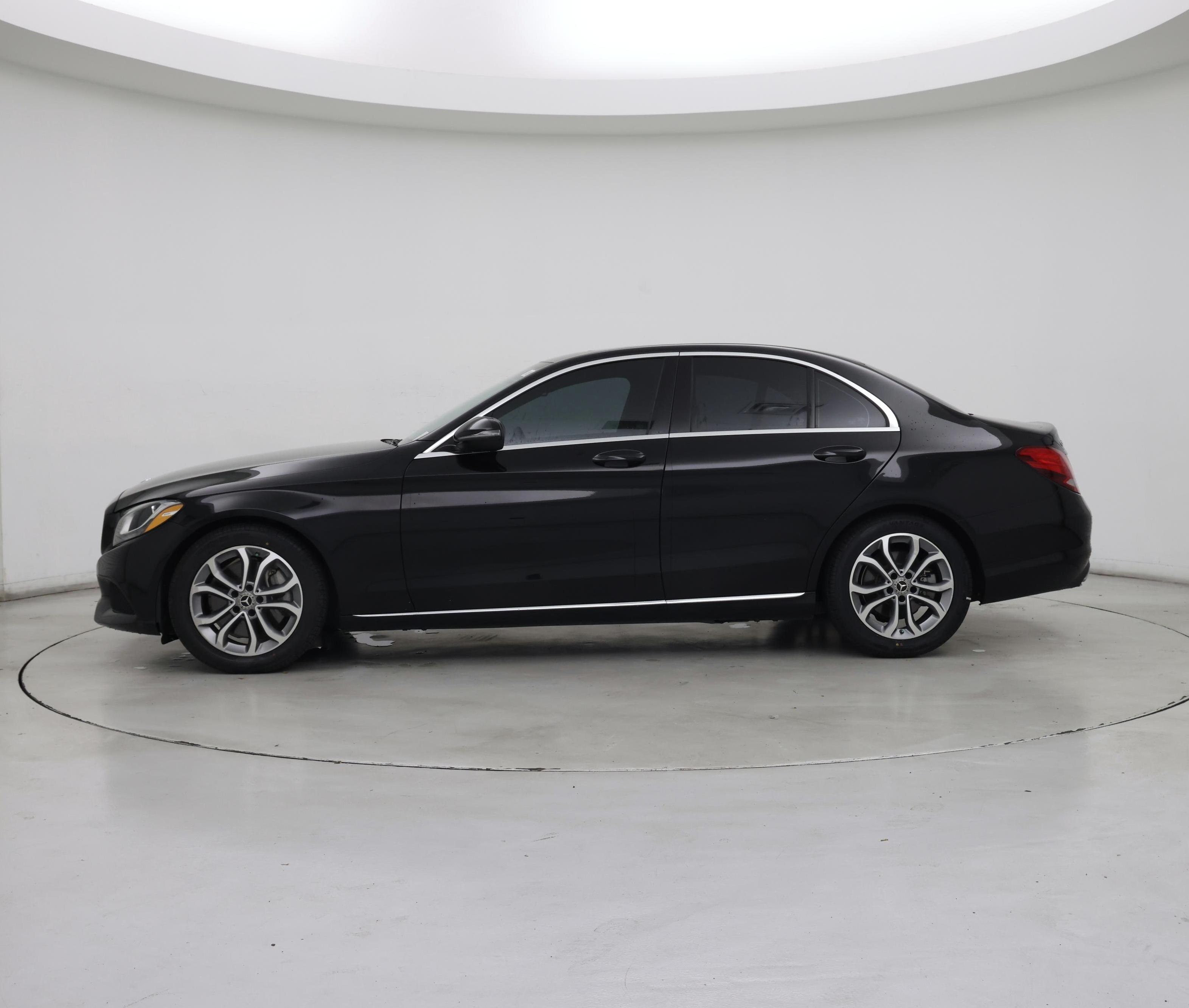 Thumbnail: 2018 Mercedes-Benz C-Class - 3
