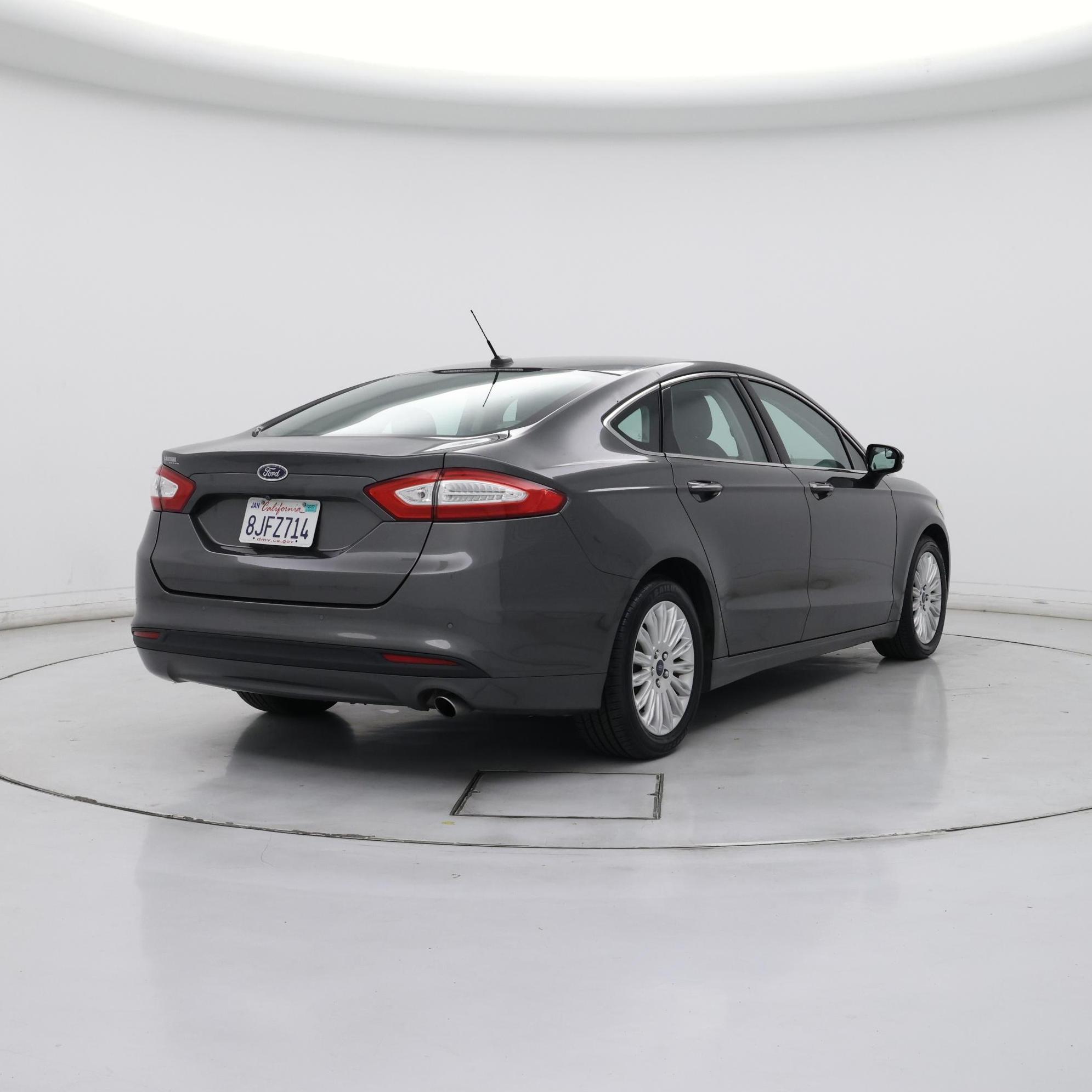 Thumbnail: 2016 Ford Fusion - 8