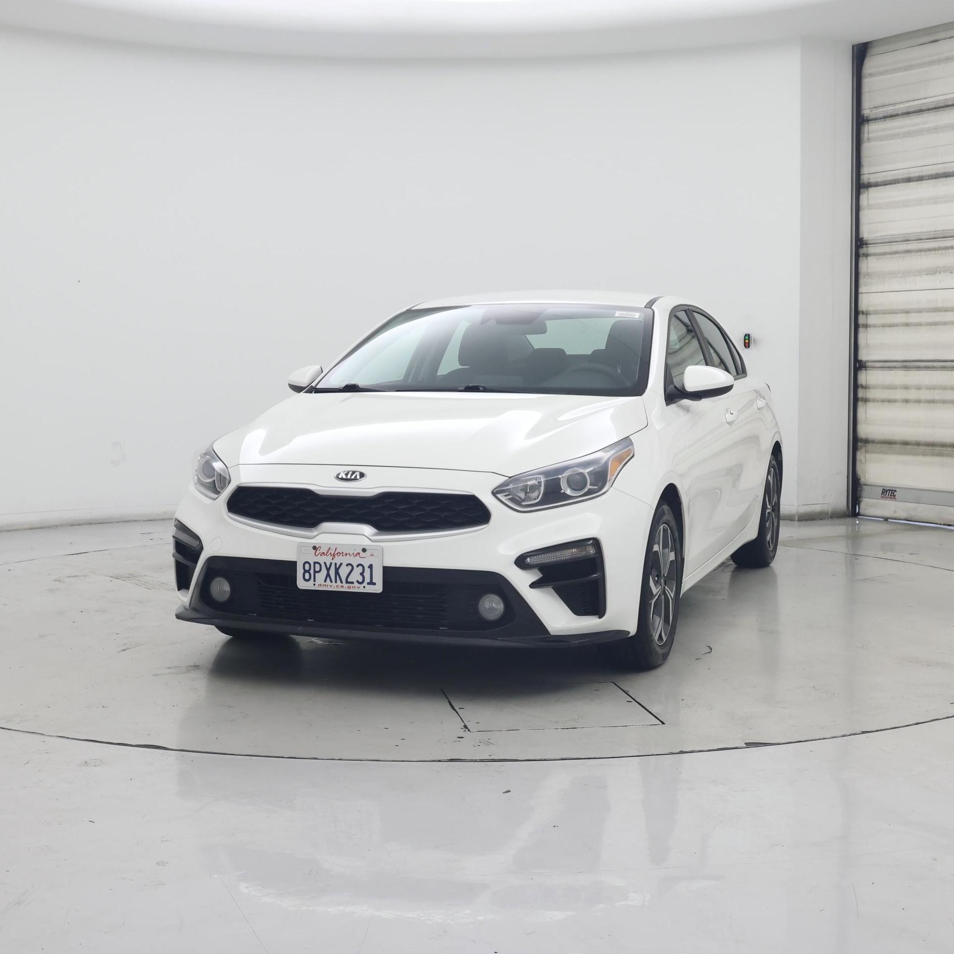 Thumbnail: 2020 Kia Forte - 4