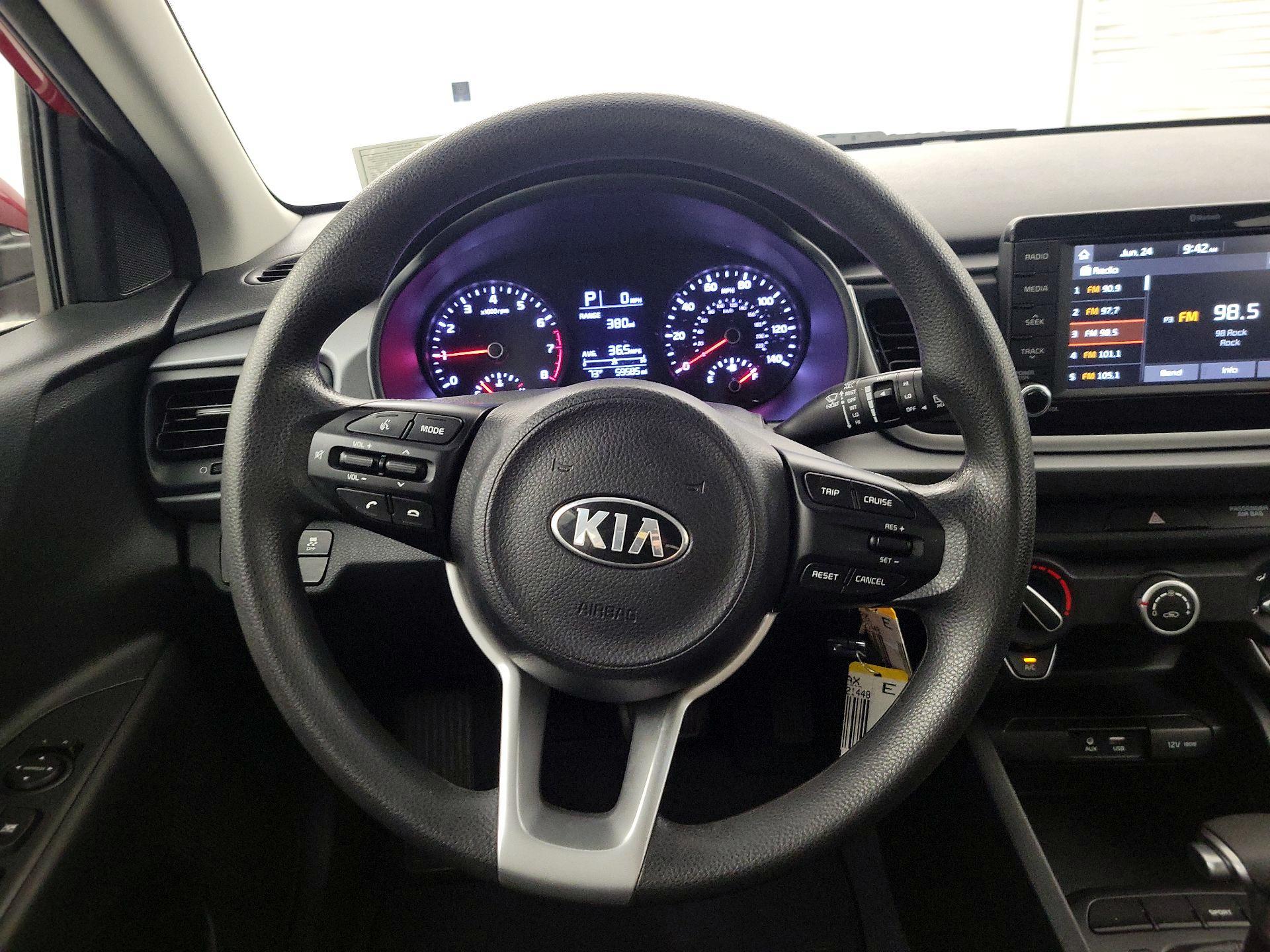 Thumbnail: 2019 Kia Rio5 - 10