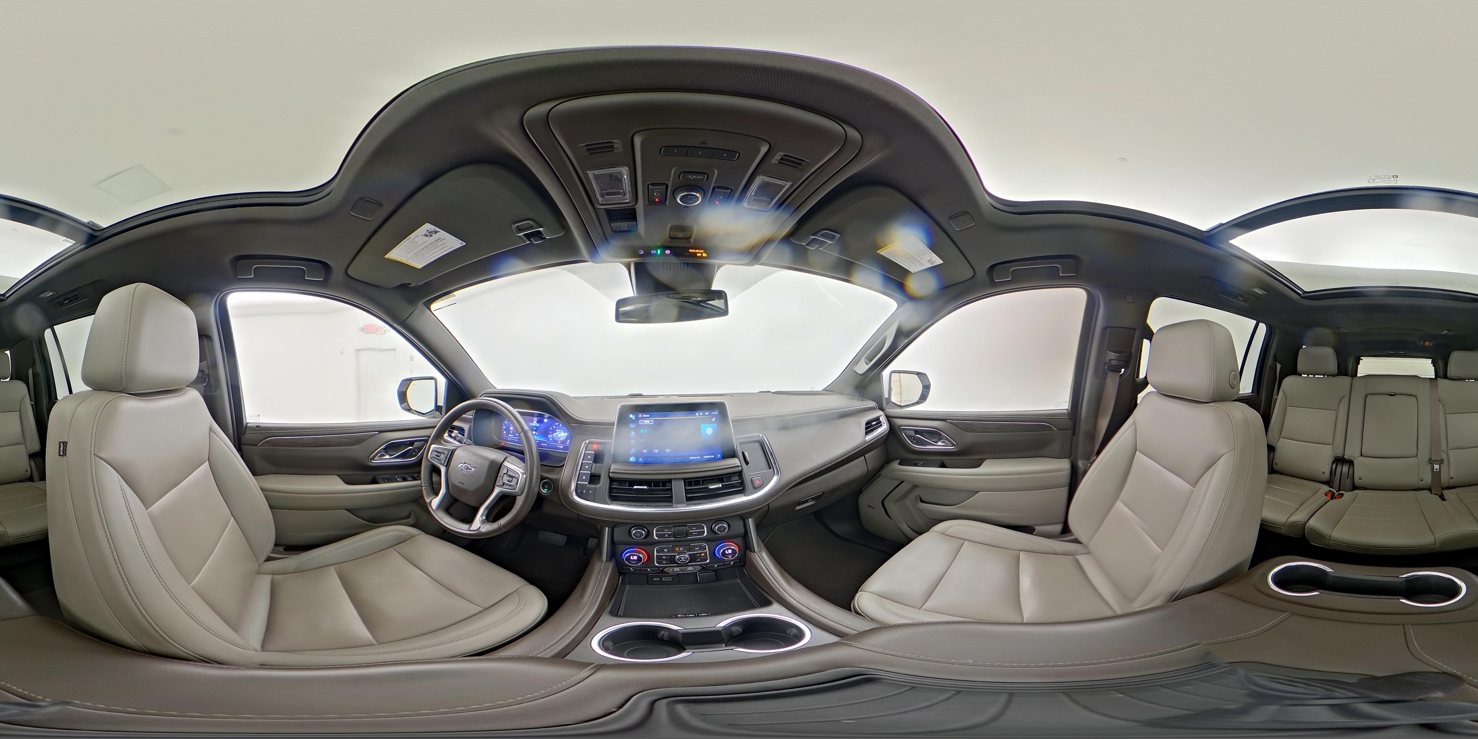 2023 Chevrolet Suburban Z71 - Photo 27
