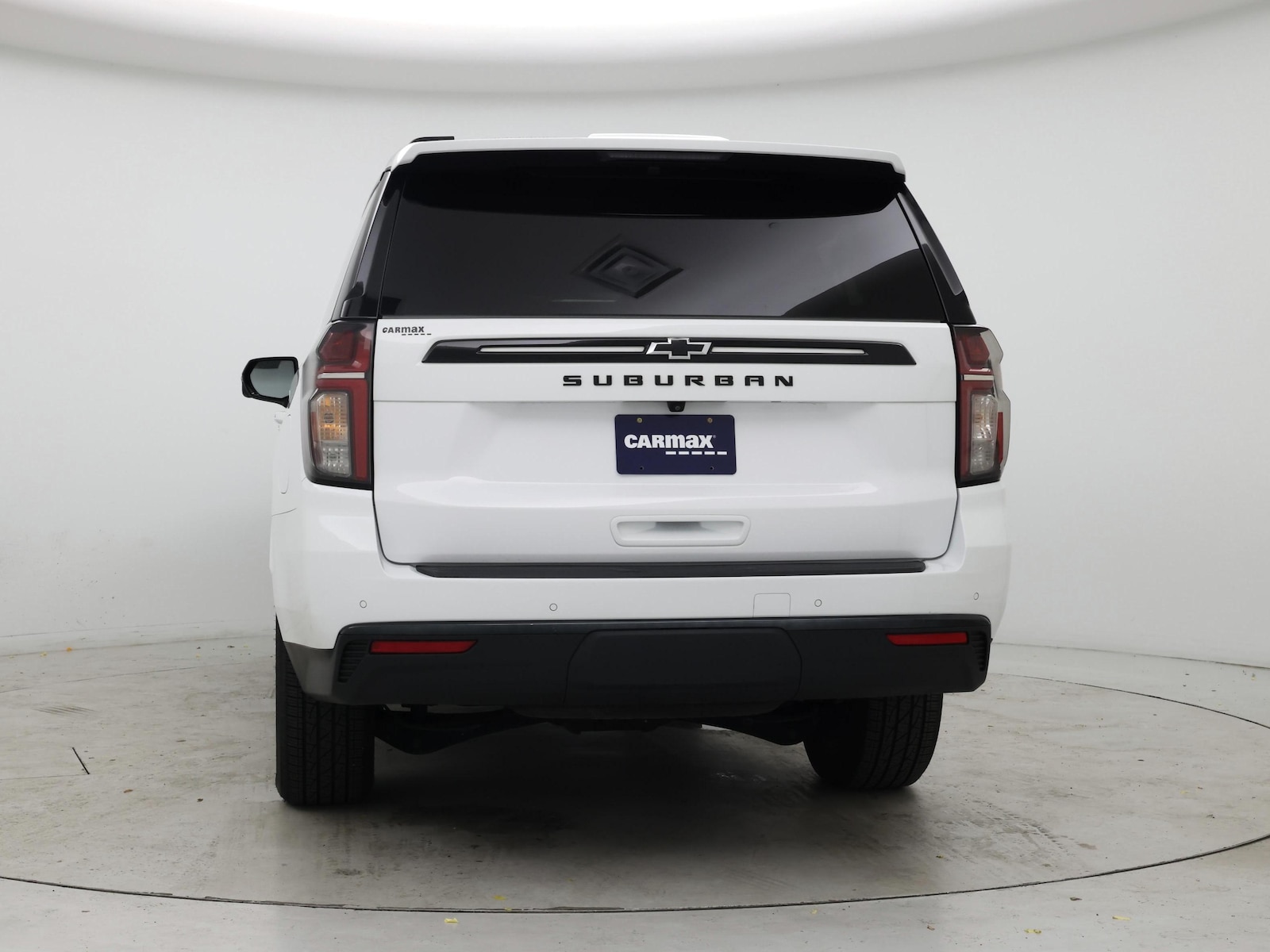 2023 Chevrolet Suburban Z71 - Photo 7