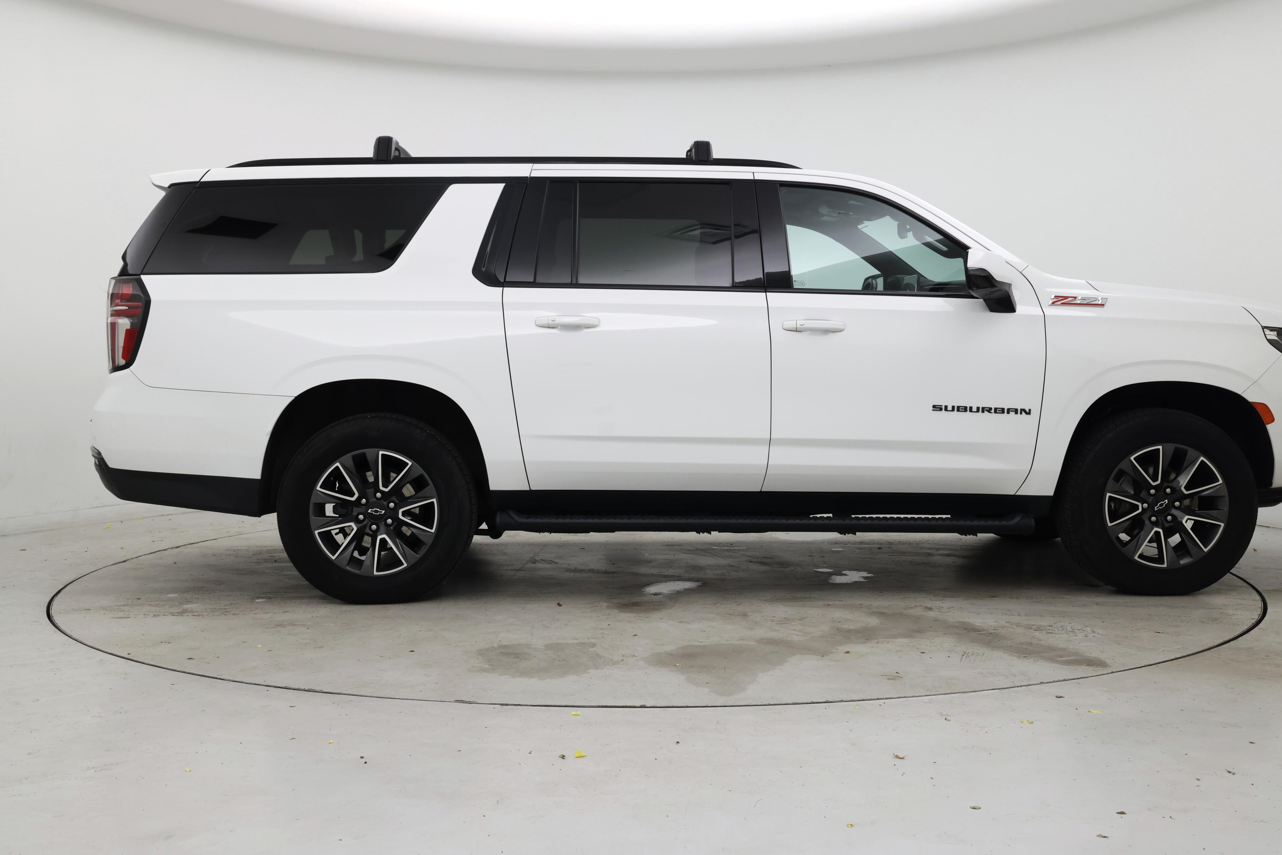 Thumbnail: 2023 Chevrolet Suburban - 7