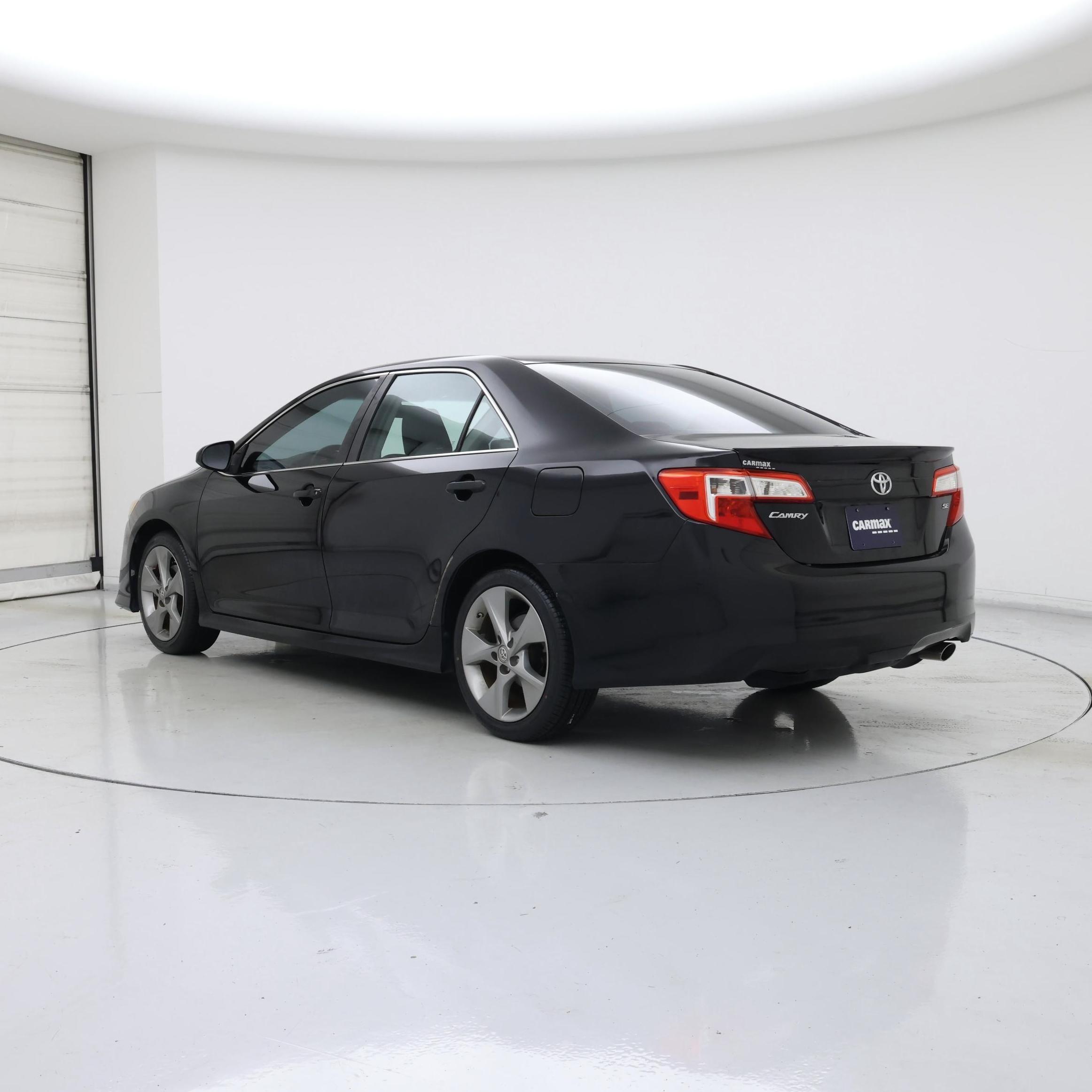 Thumbnail: 2014 Toyota Camry - 2